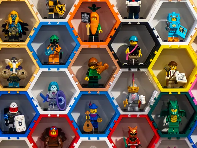 Hexes for LEGO mini figures (re-modeled)