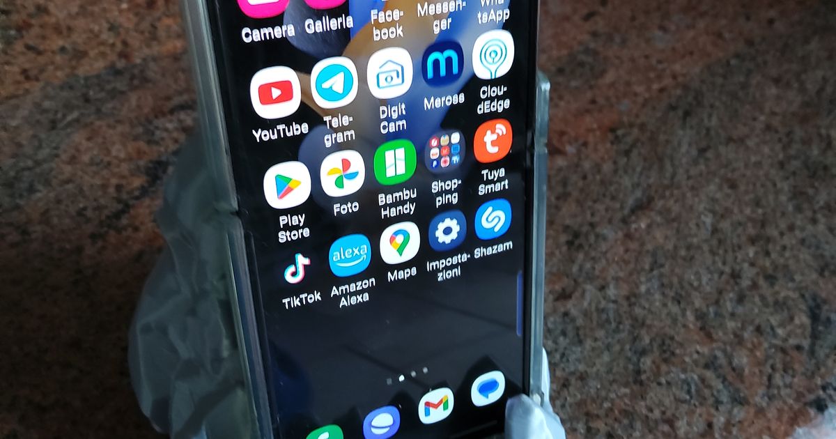 standPhone by AndreaCav Download free STL model