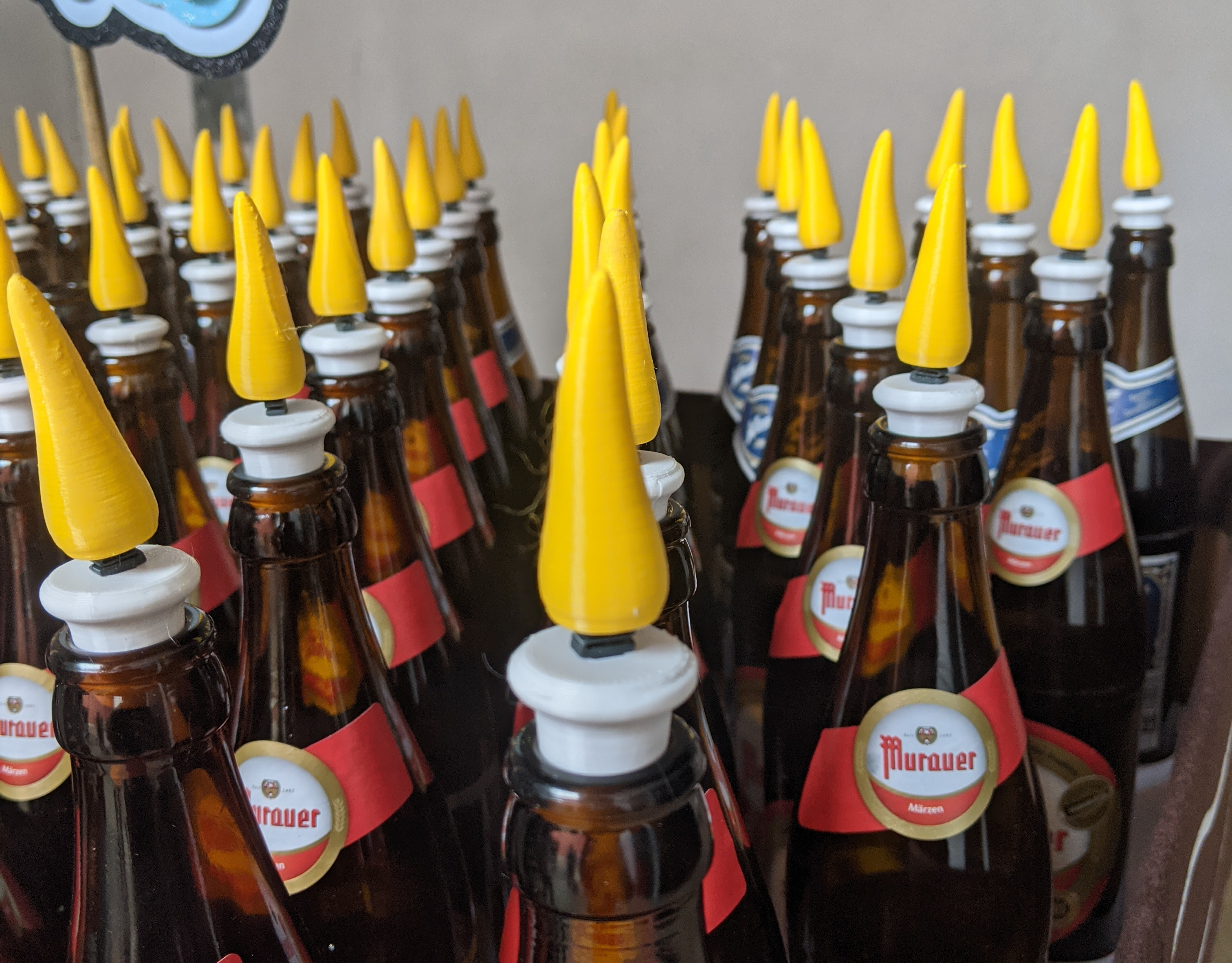 Bobble candle beer stopper