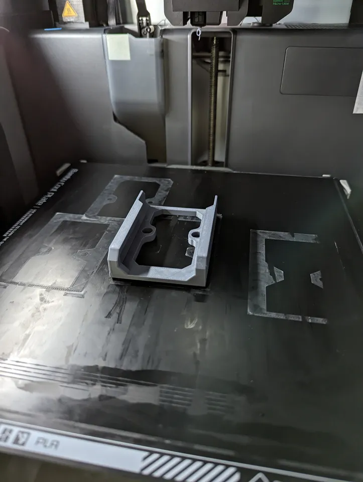 Craftsman Battery Mount / Holder by Ben Rigsby | Download free STL ...