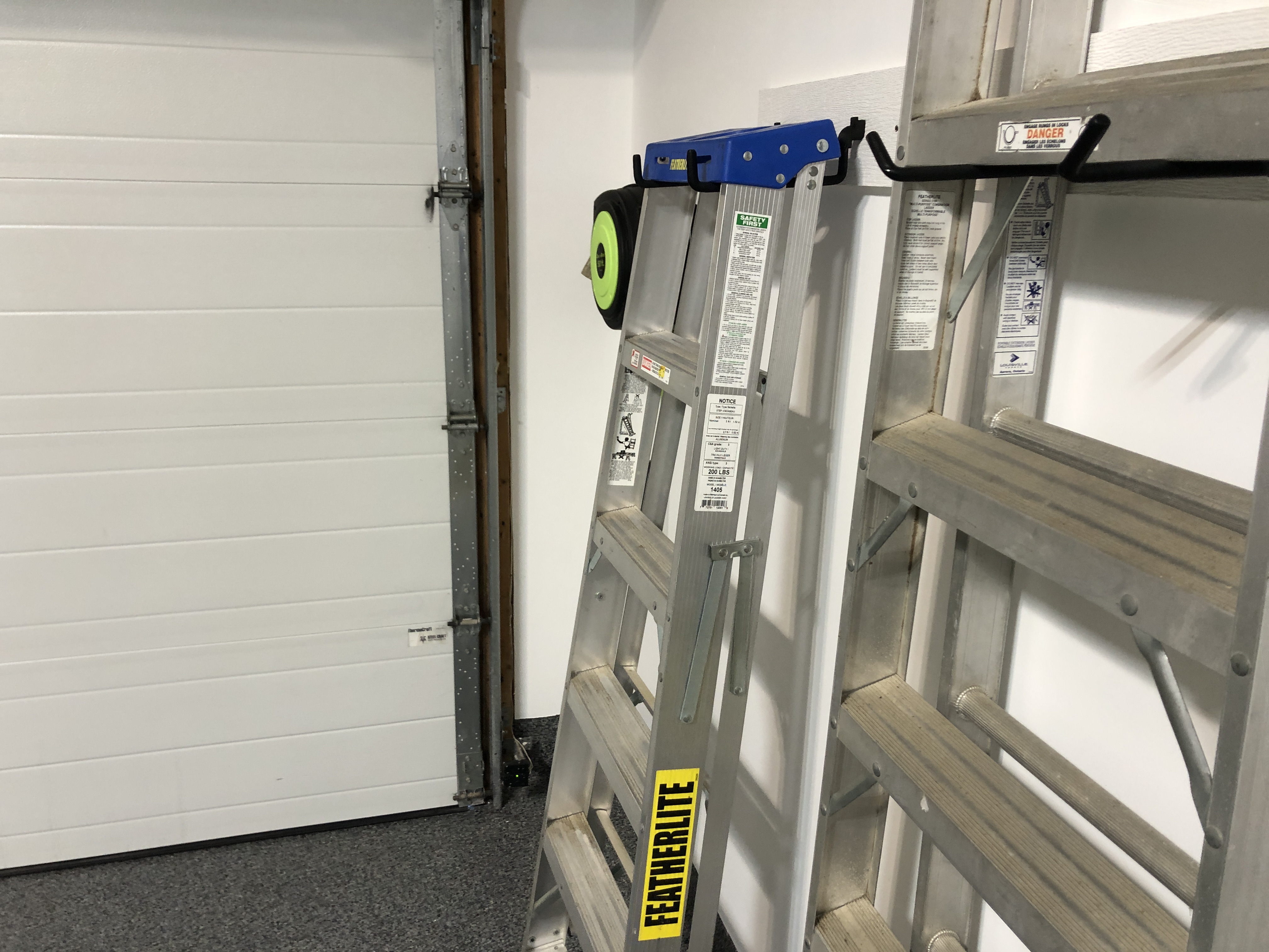 Ladder hangar — miniatura 5