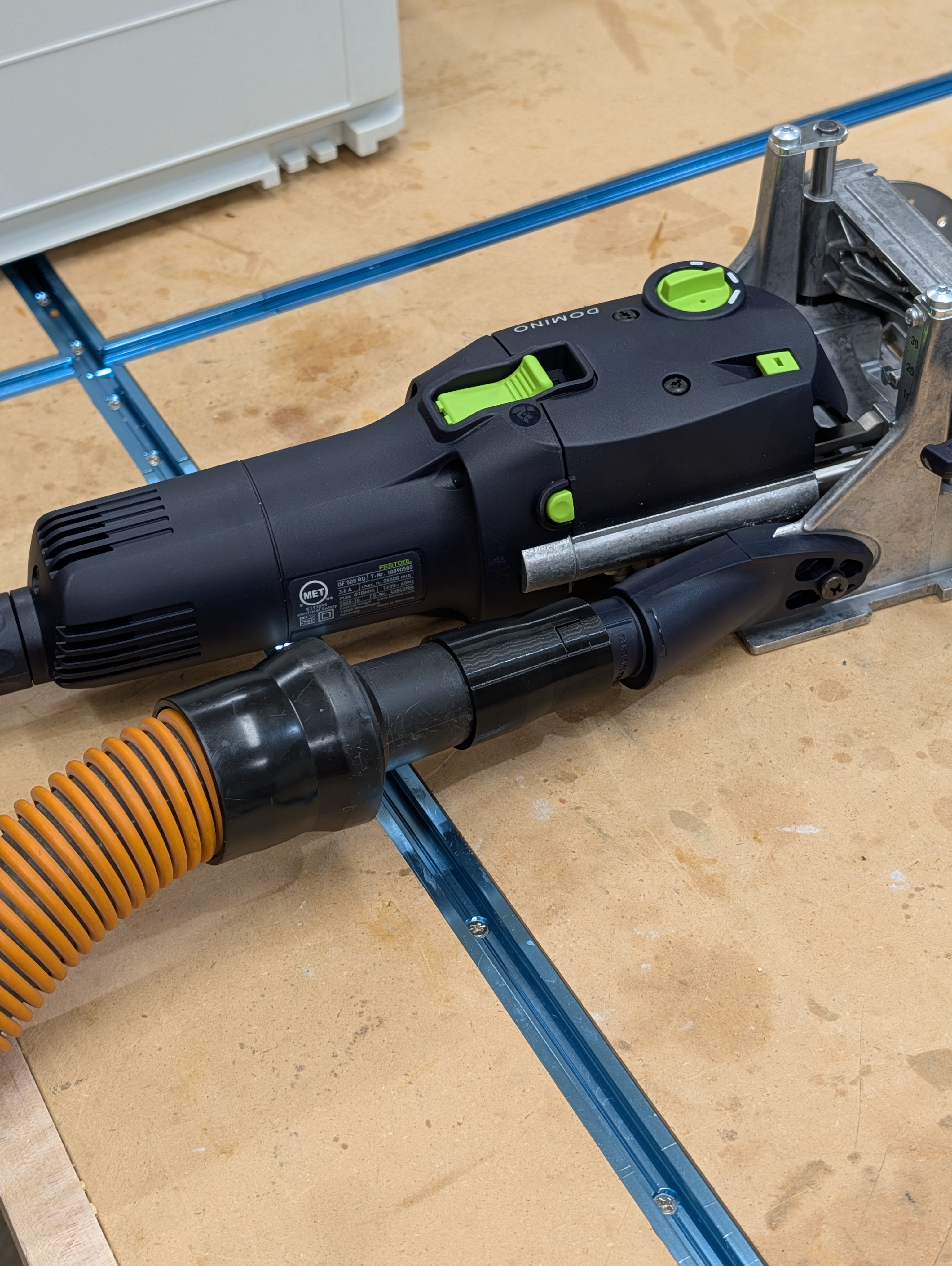 Festool Domino Vacuum Dust Port Adapter to 1-1/4in Hose