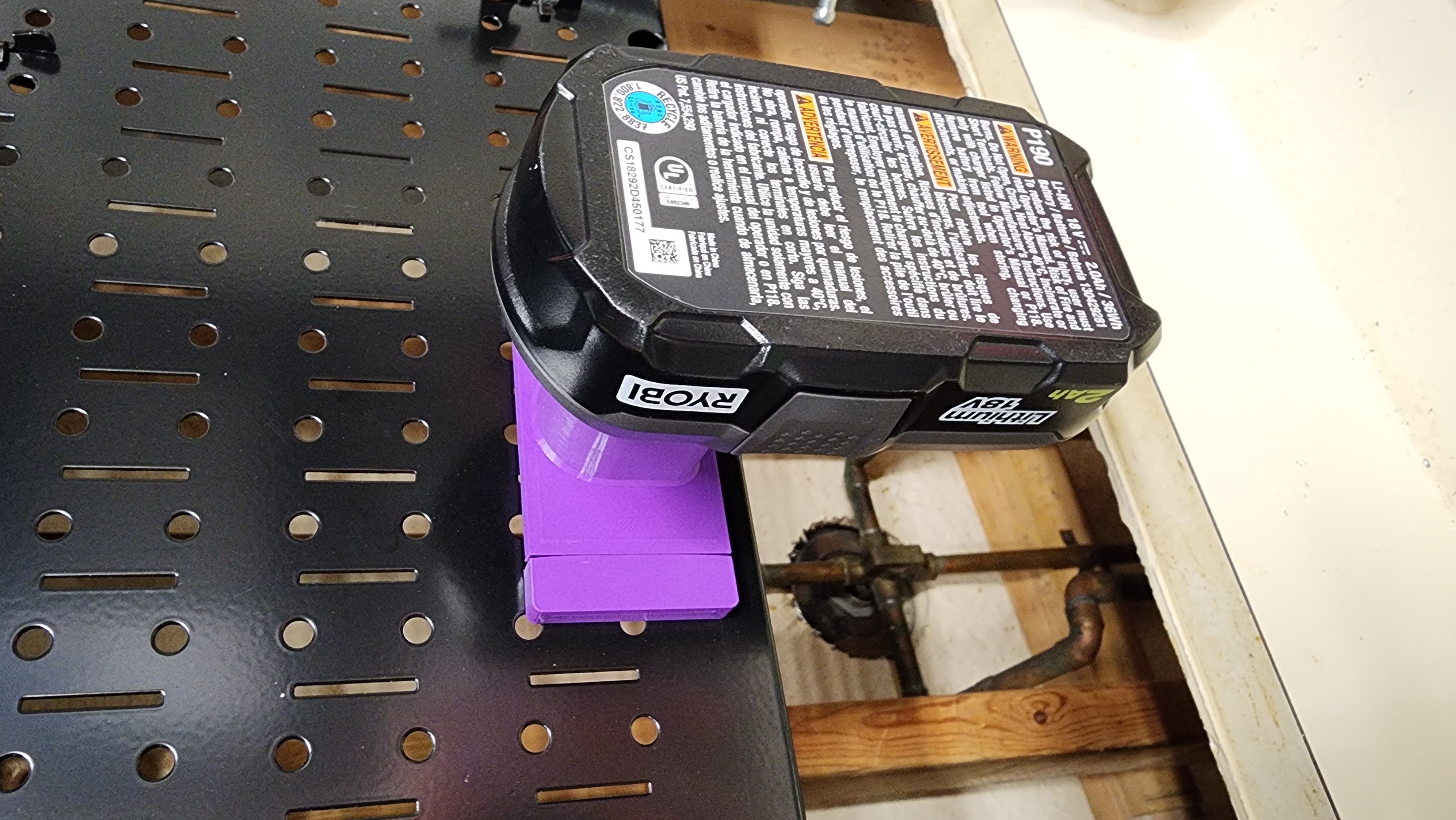 DDD 18V Ryobi Battery Holder 3D model thumbnail