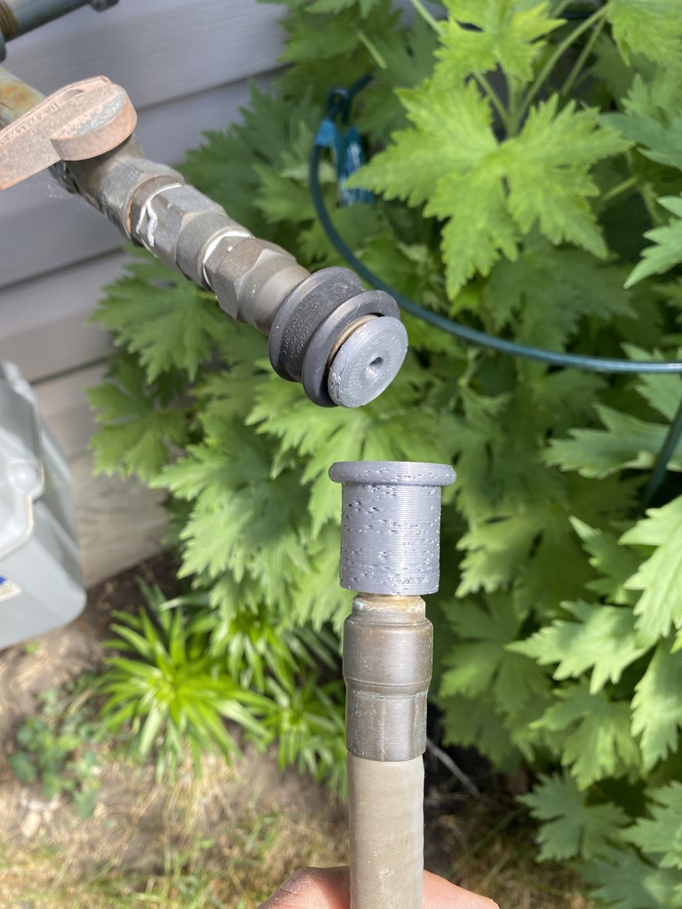 Plug and Cap for Natural Gas BBQ Hose by Dyer_Maker Download free STL