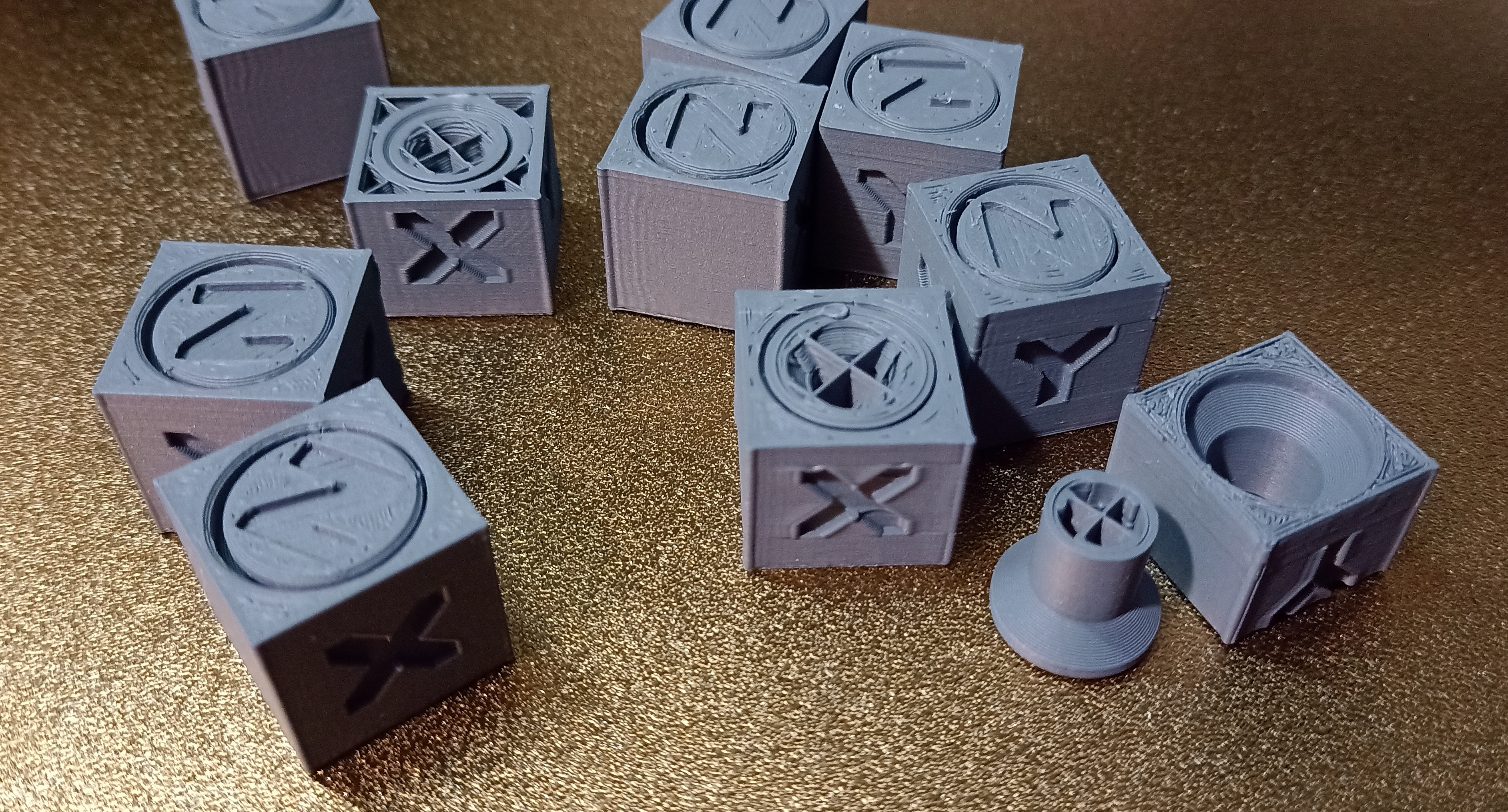 Miniatura 2 do modelo 3D Fidget spinner calbration cube