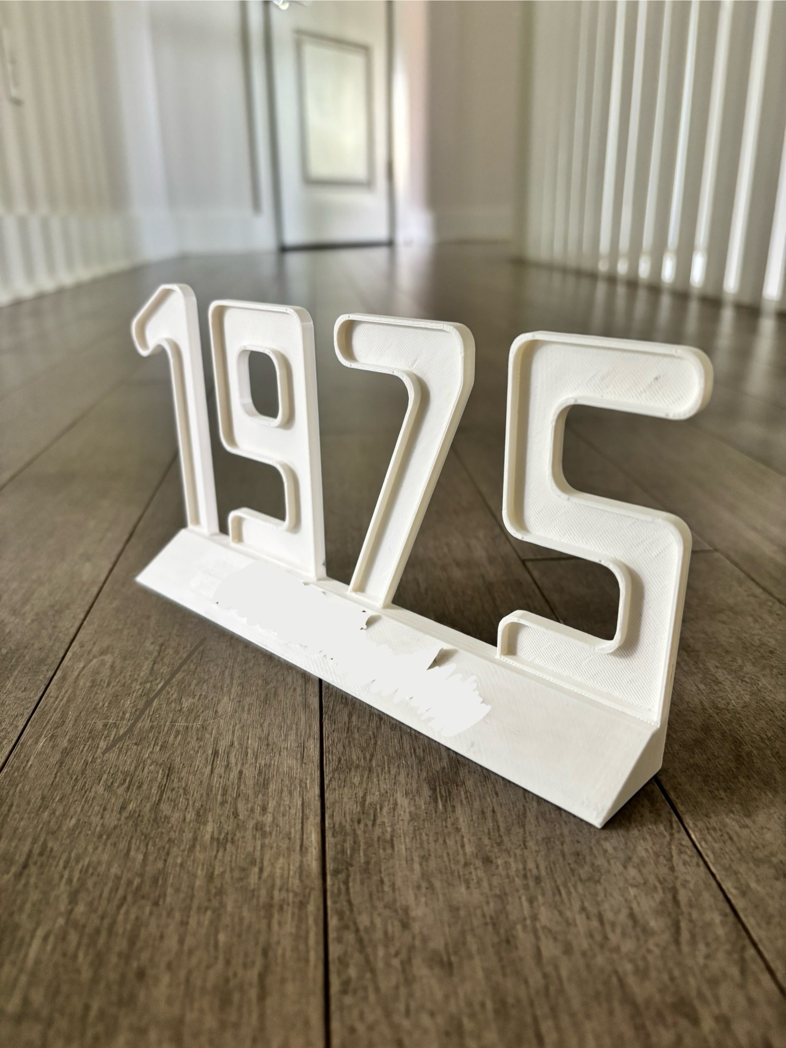 1975 Plaque and Stand - Borders for Images + Customizable