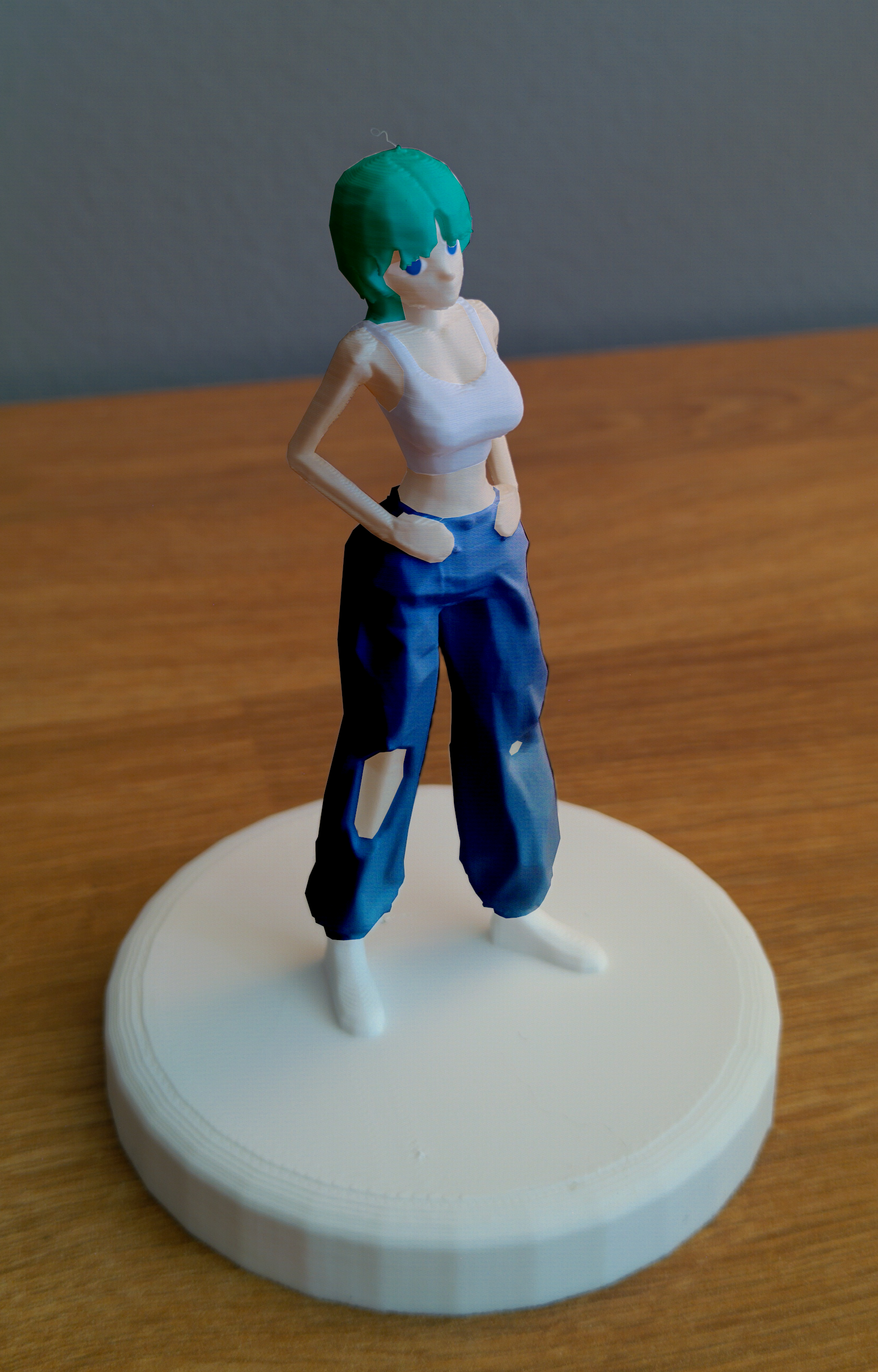 Low-Poly Streetwear Girl "Kache"