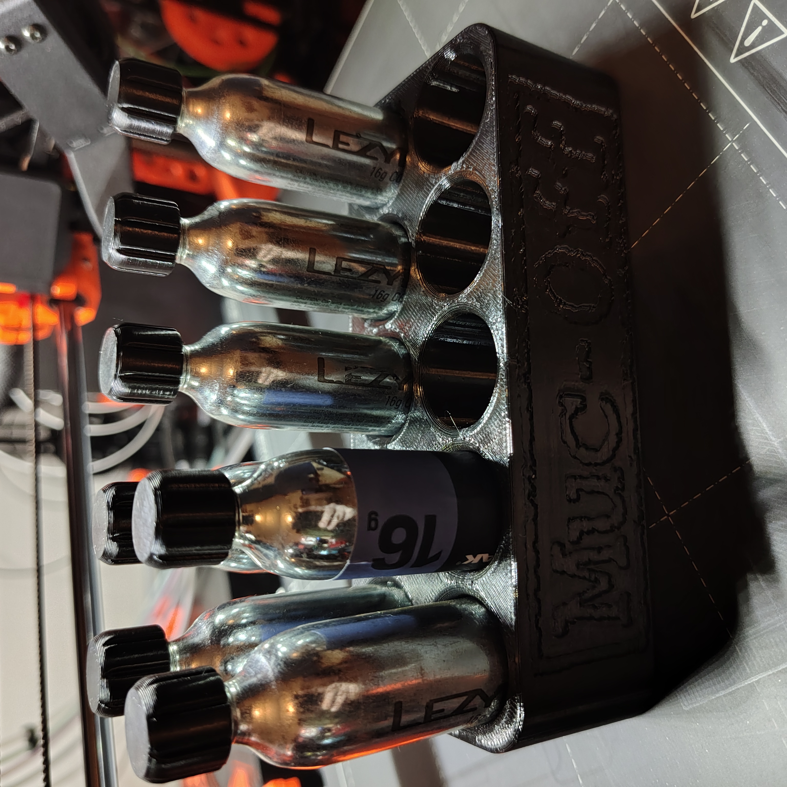 CO2 cartridge stand
