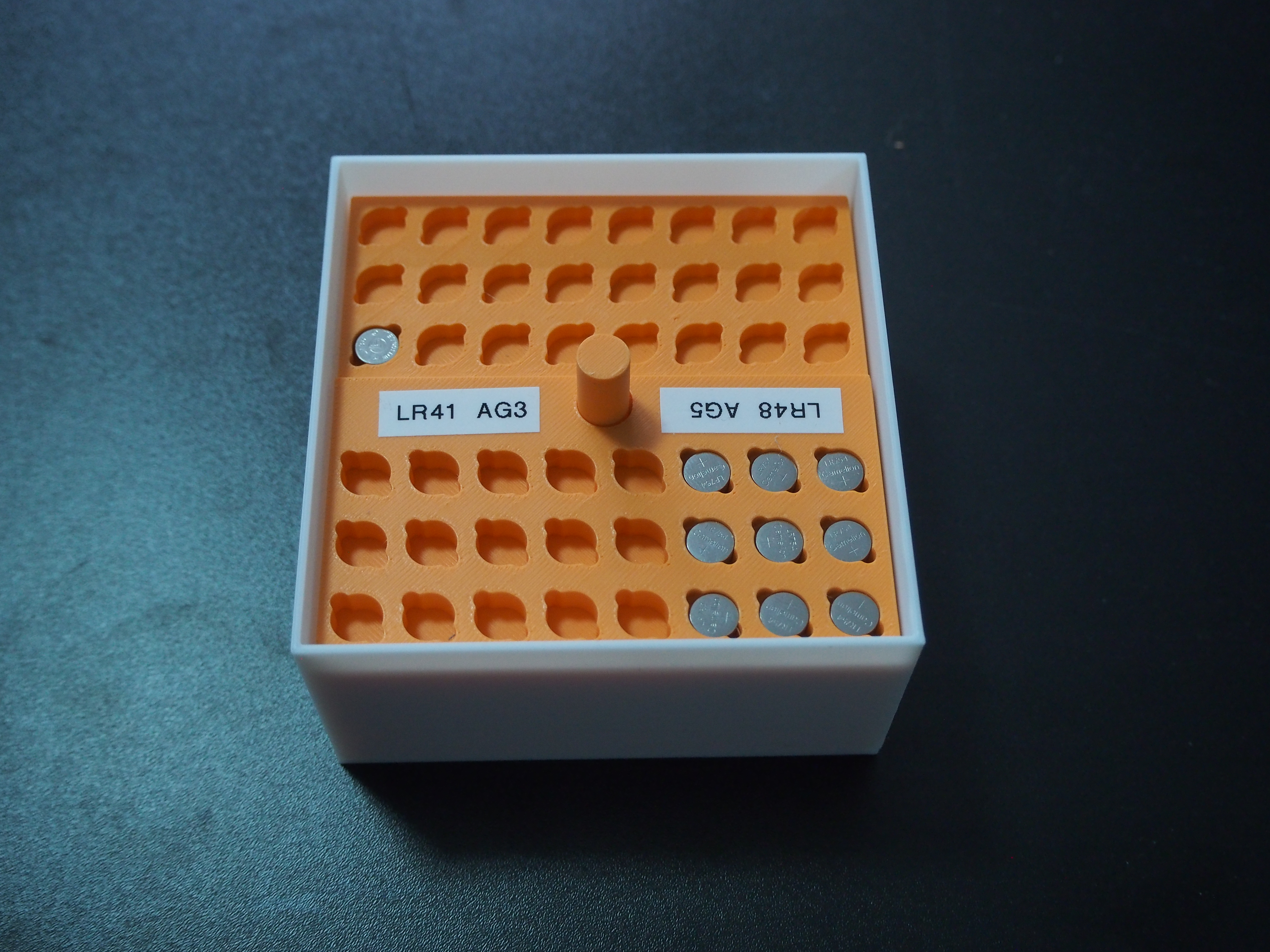 Button cell organizer (not only) for Ikea Alex