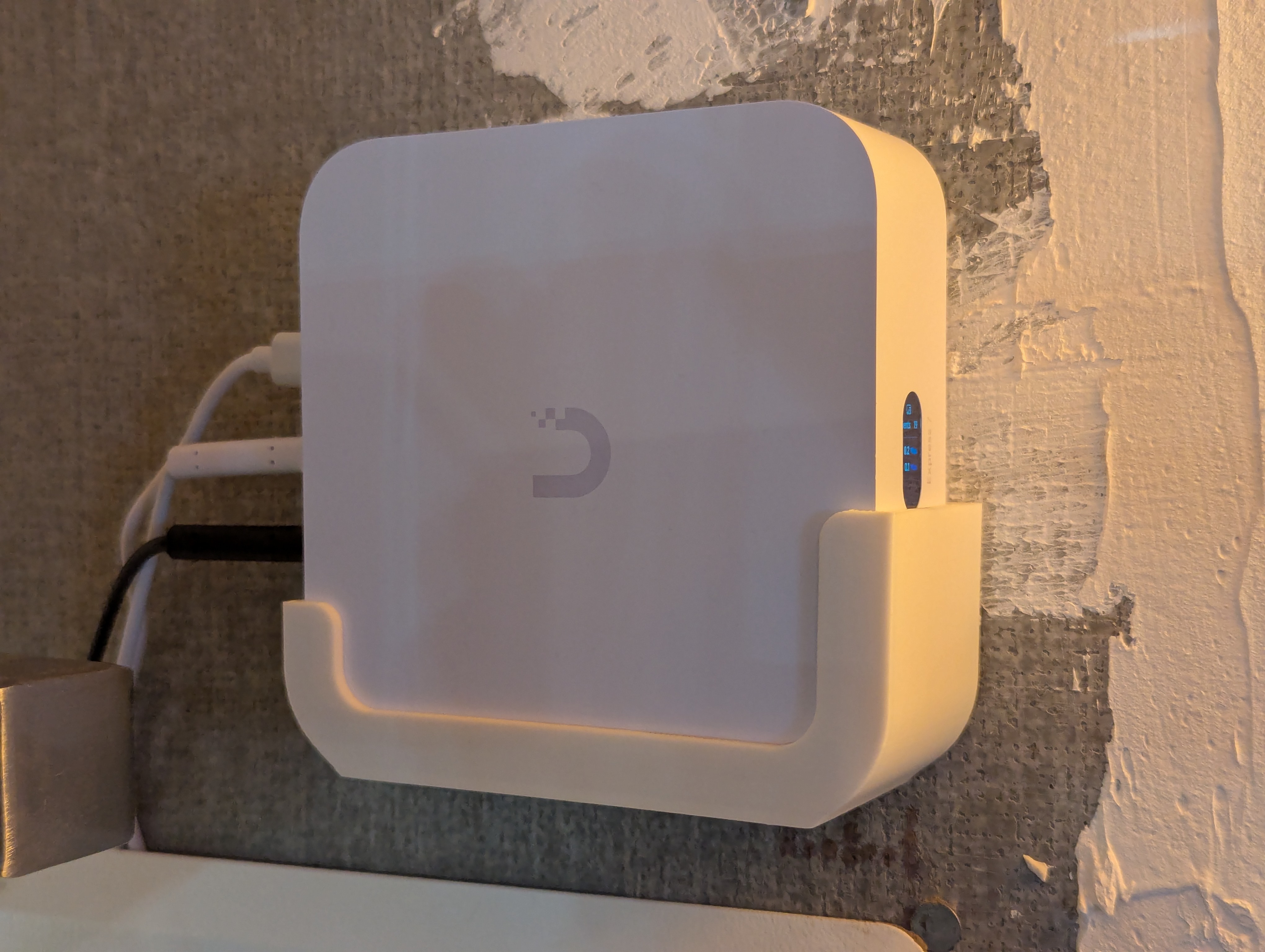 Unifi Express 7 Wall Mount