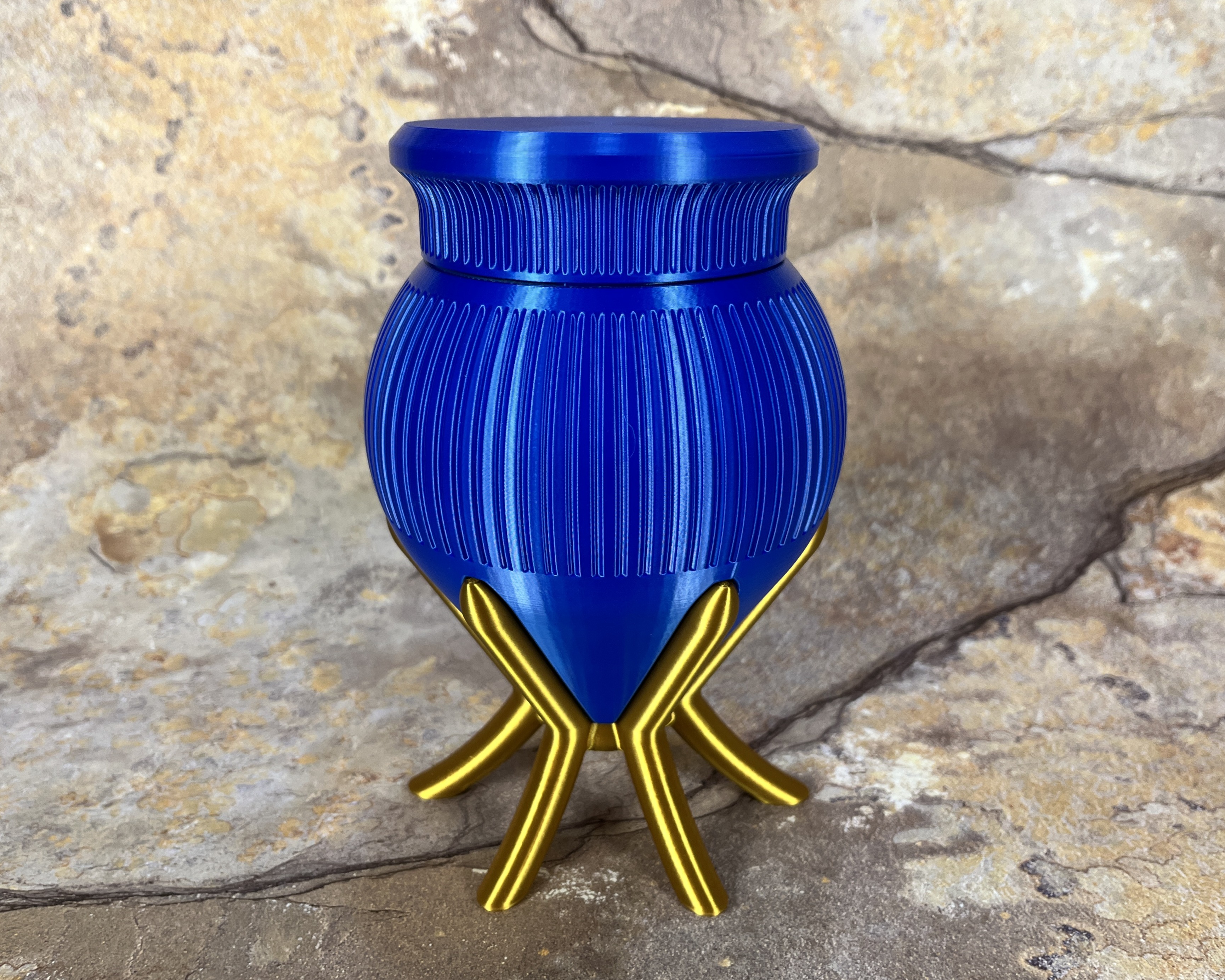 Miniatura 4 do modelo 3D Pet Cremation Urn