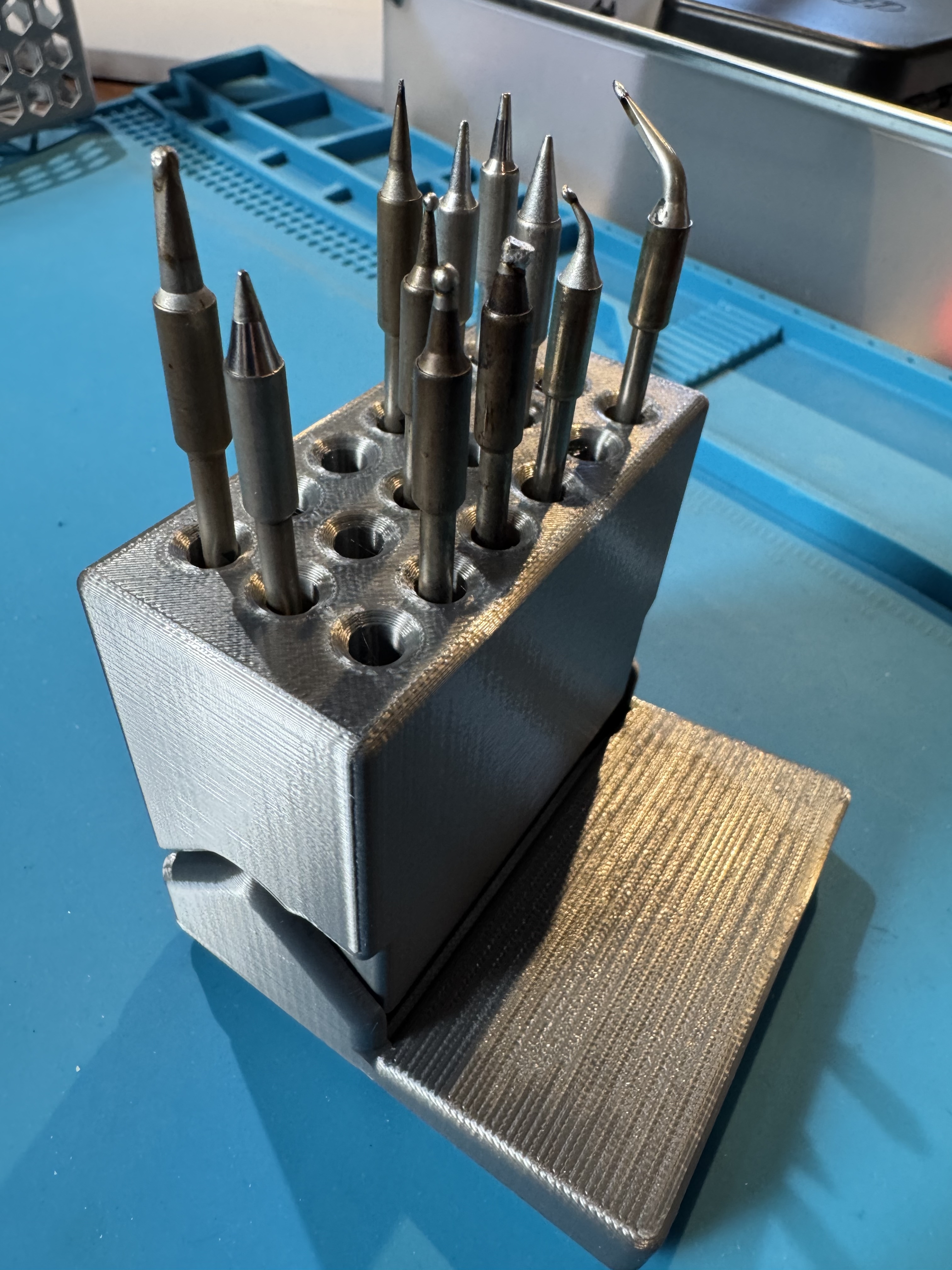 Gridfinity Soldering Cartridge Caddy (for JBC Cartridges)