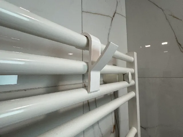 Towel holder