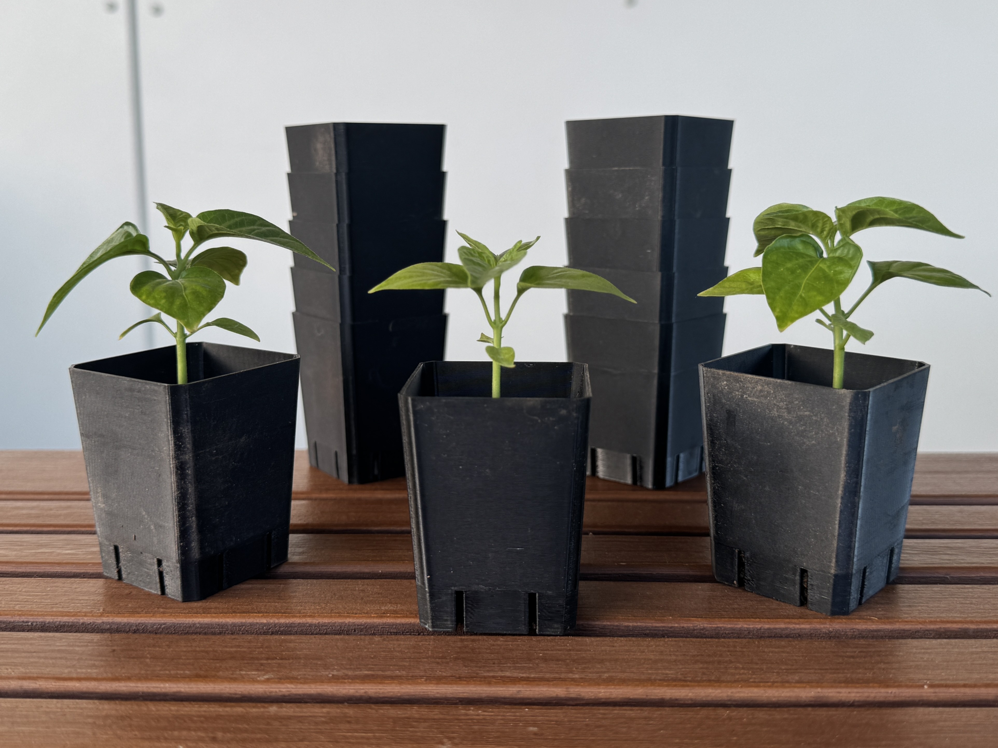 Stackable Seedling Pot Parametric (Fusion)