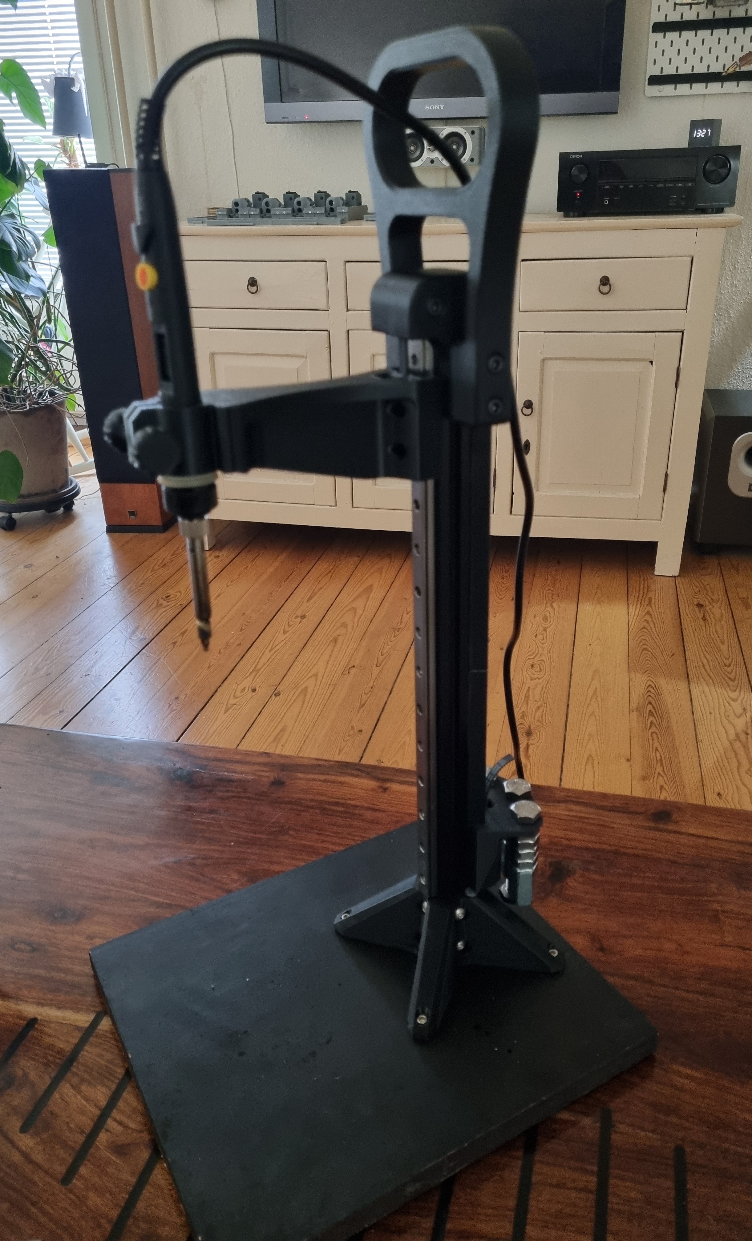 DIP (Dime's Insert Press)