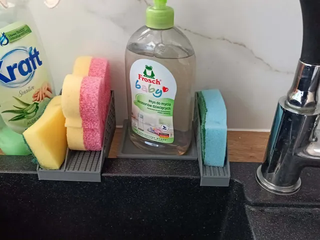 Sponge drip holders