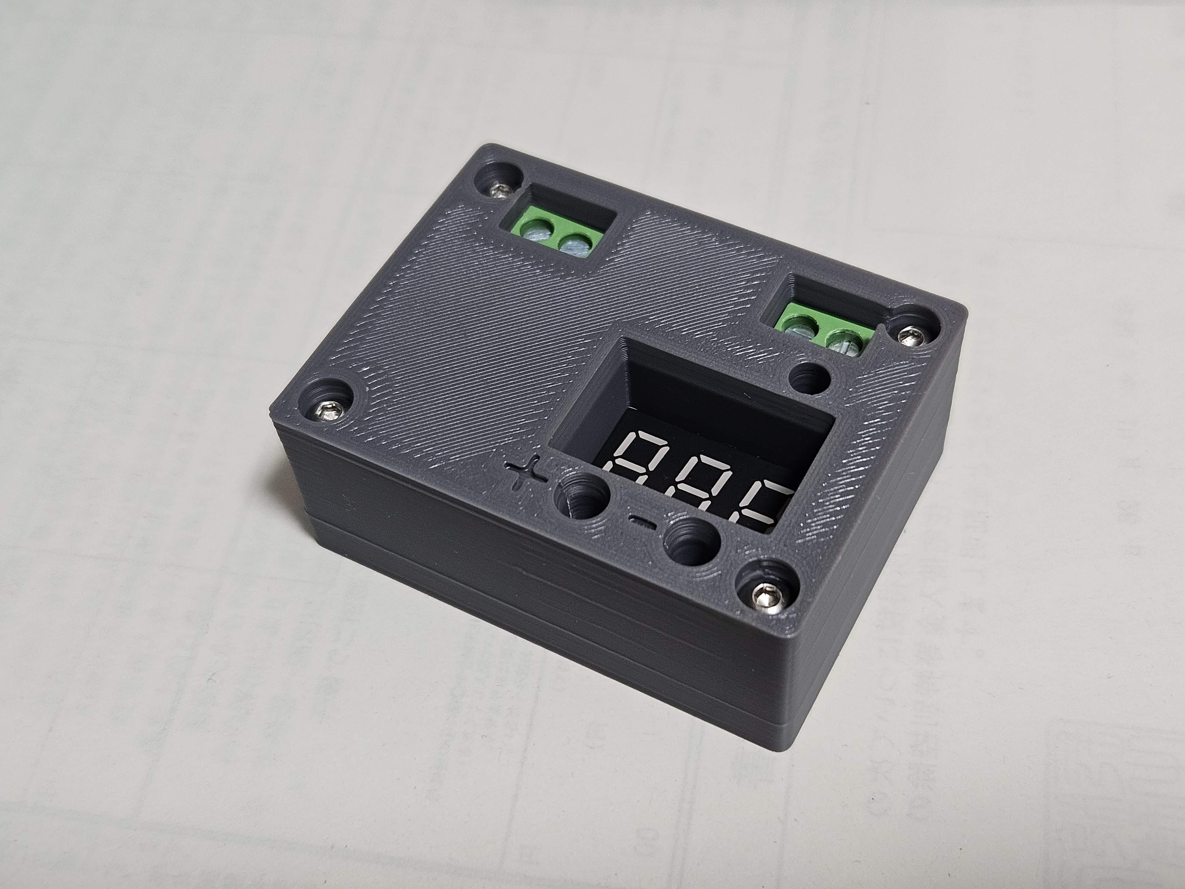 XH-M609 HCW-M635 Low voltage disconnect solid case