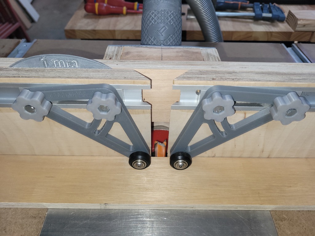 Router table fence stock guide by krapapock Download free STL model