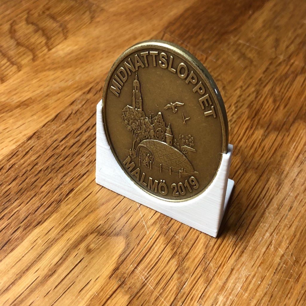 Medal holder