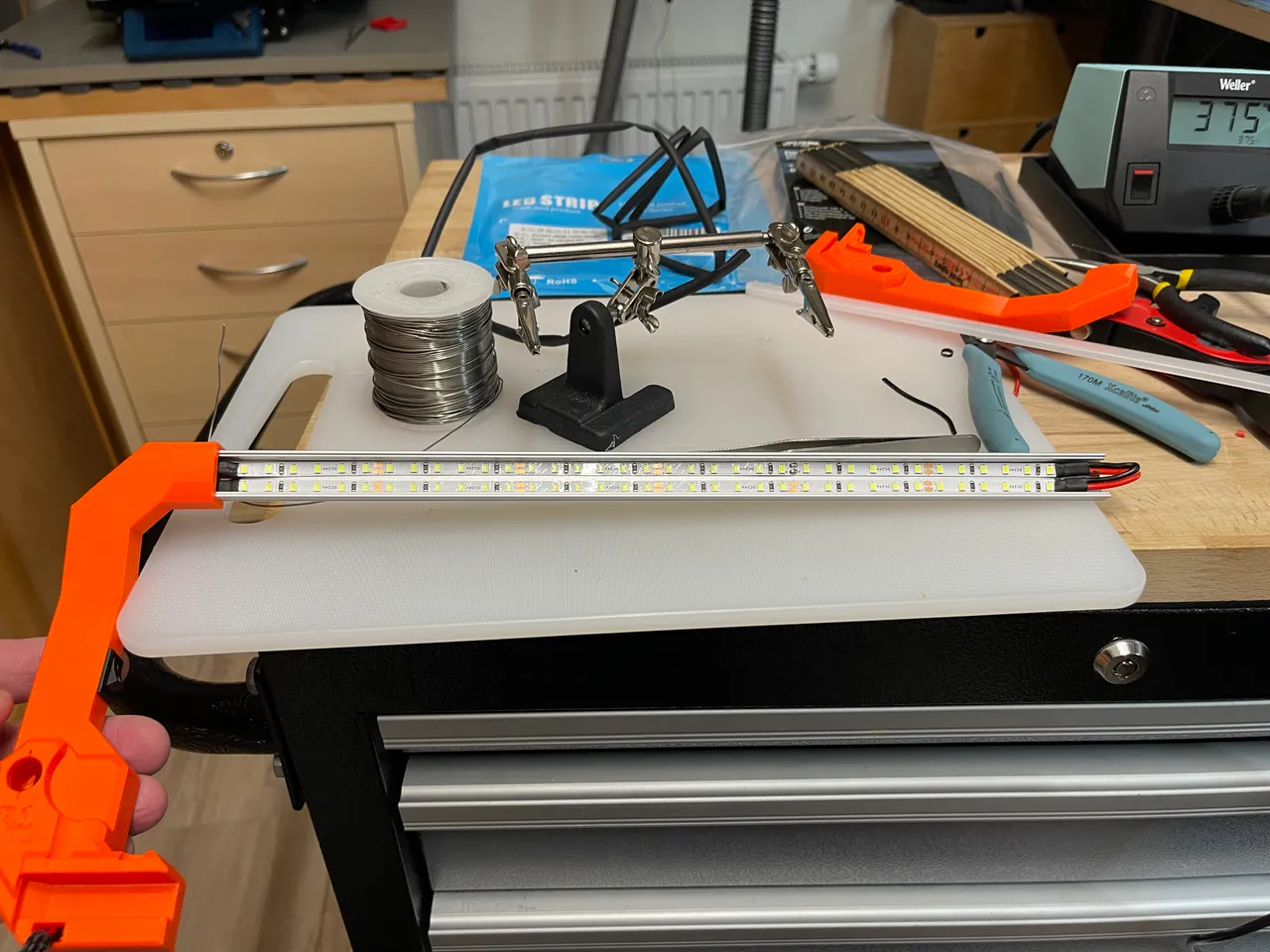 I made a fully printable light bar for the Mk4 : r/prusa3d