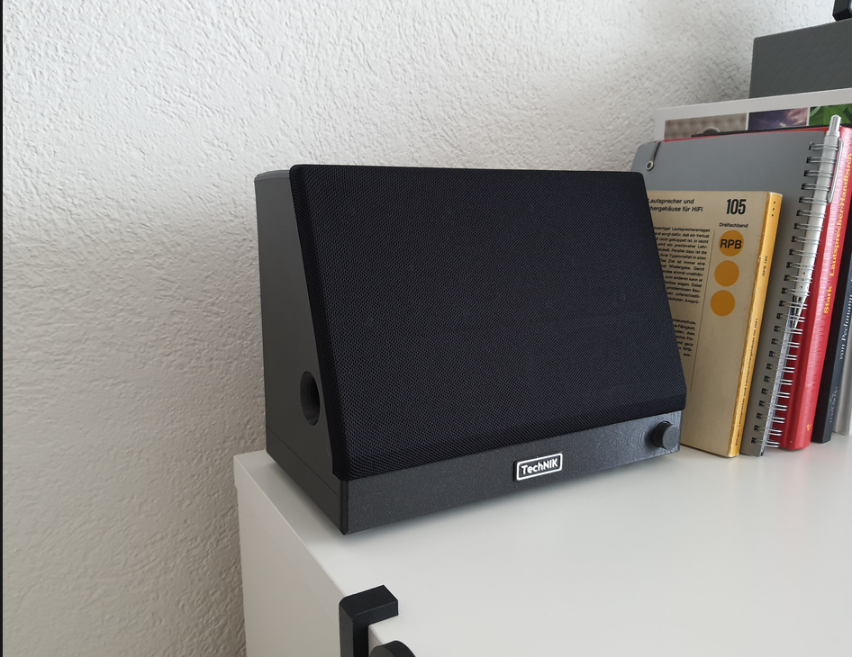SmartSpeaker