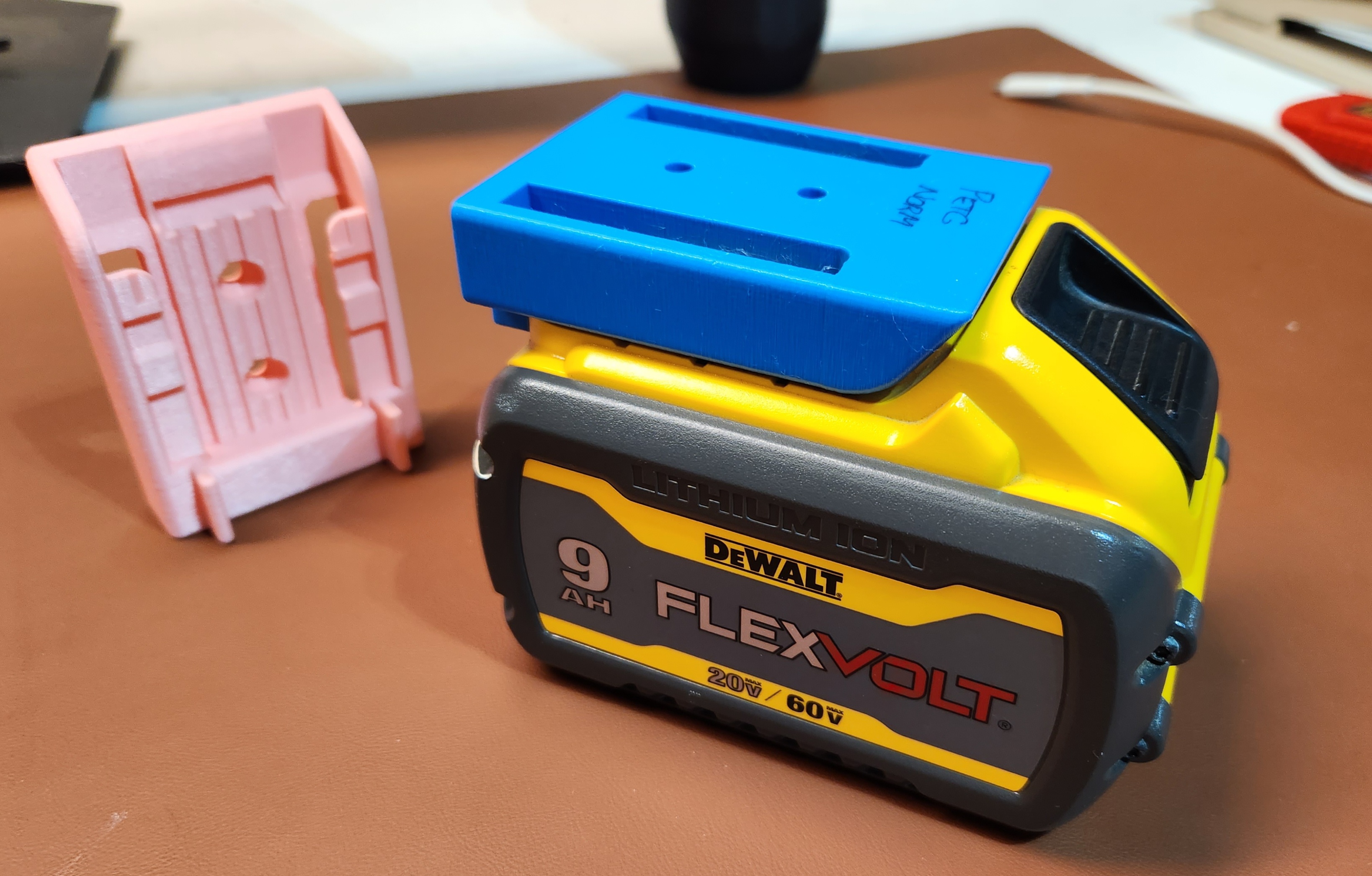 Dewalt Battery Holder Redux by Luce Download free STL model