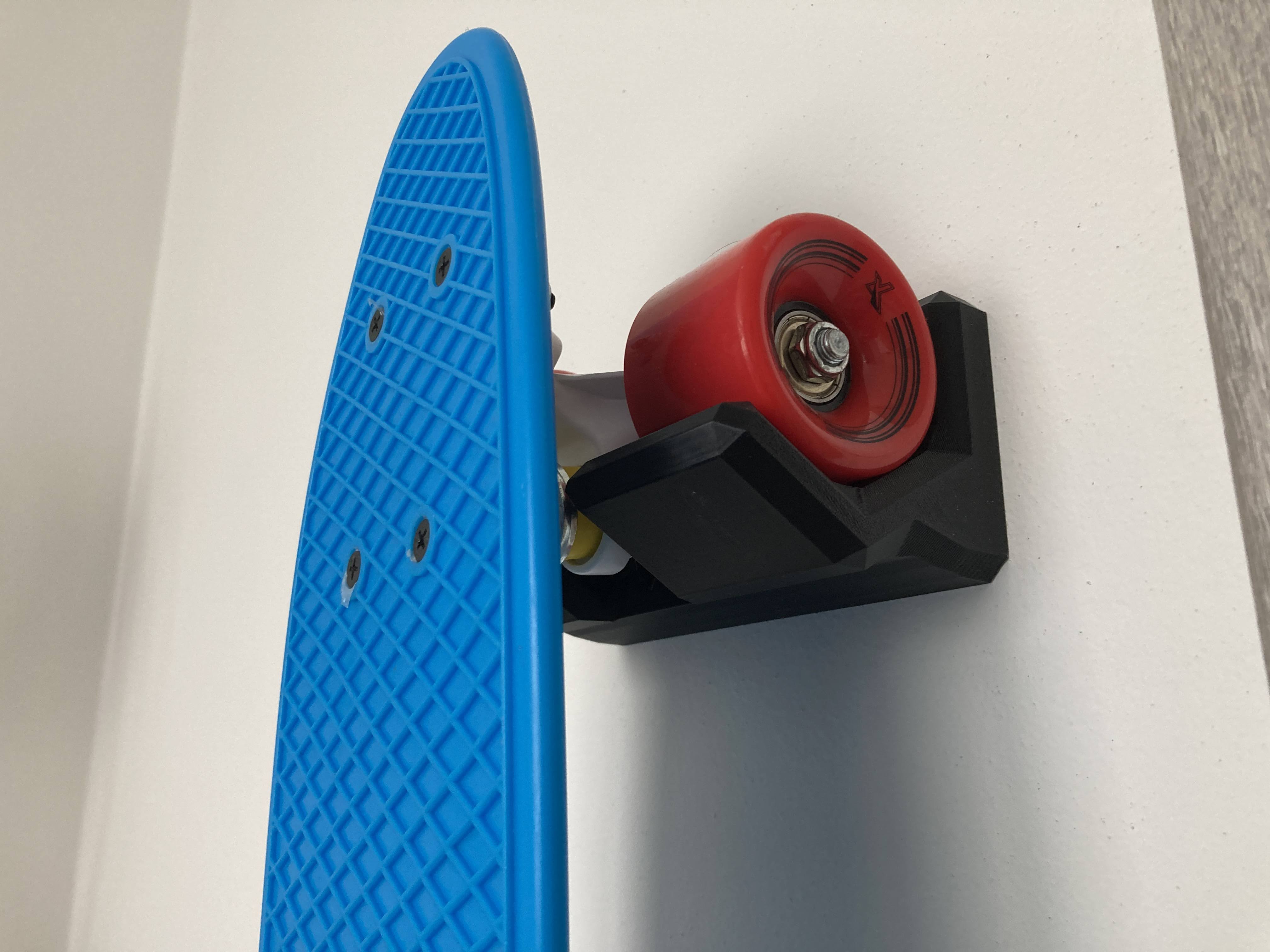 Skateboard wall hanger (Robust, invisible wall screws) by Jan Vlcek