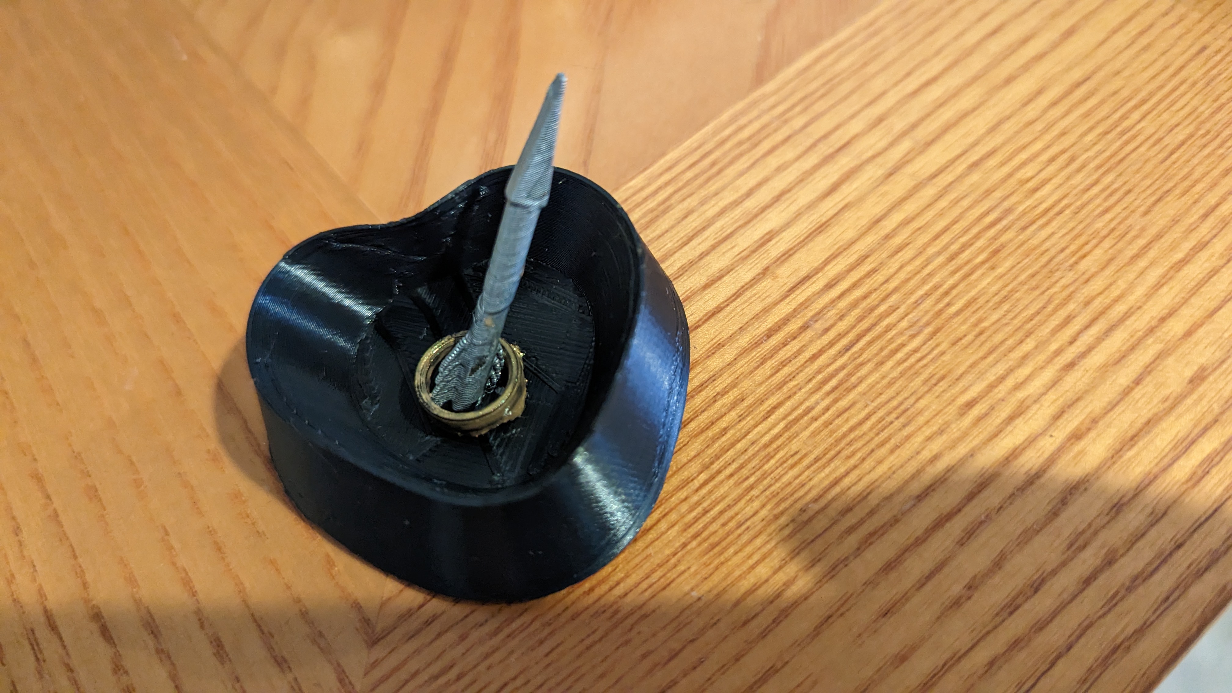 Heart shaped ring holder