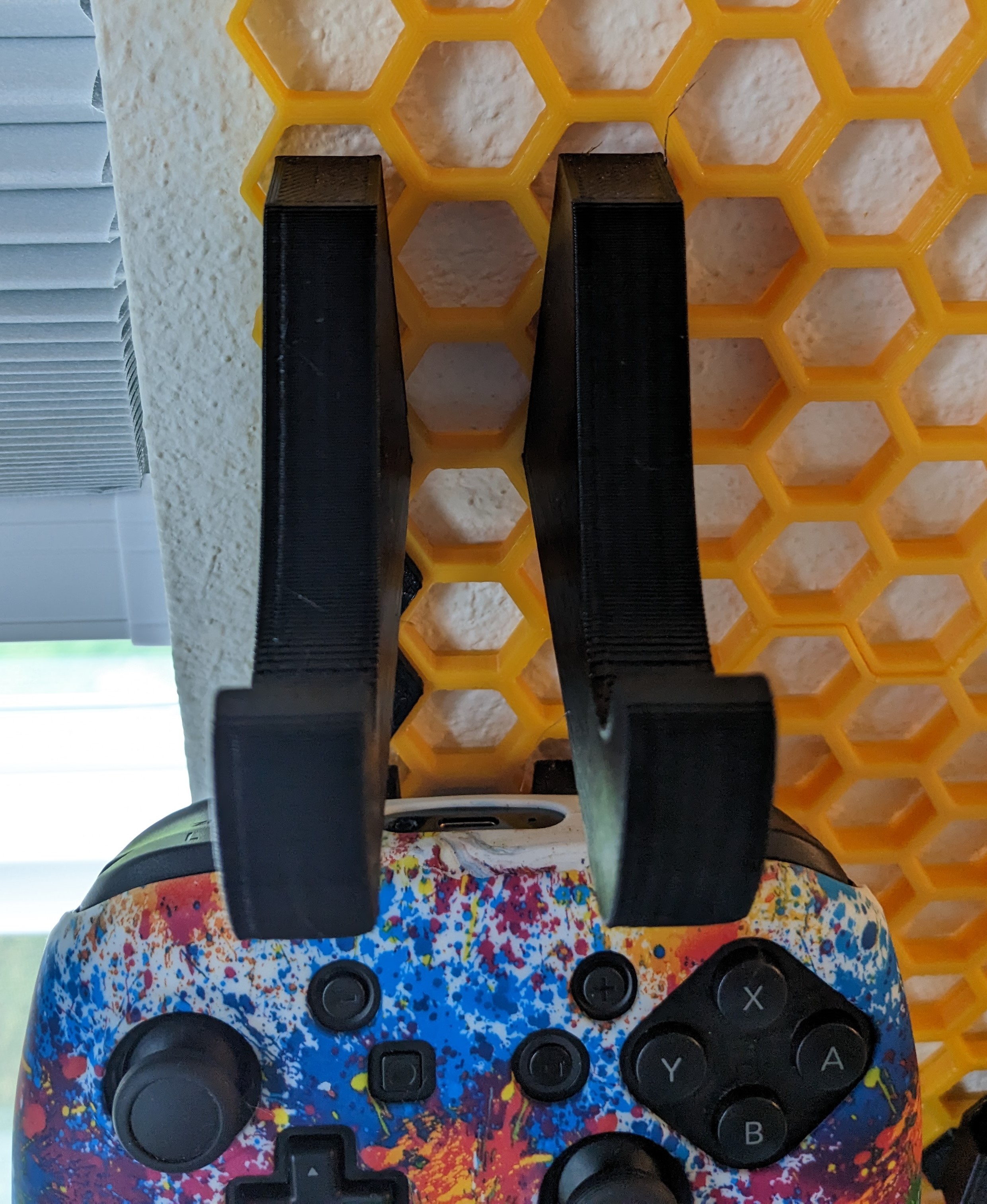 Miniatura 4 do modelo 3D HSW Nintendo Switch Pro Controller Holder