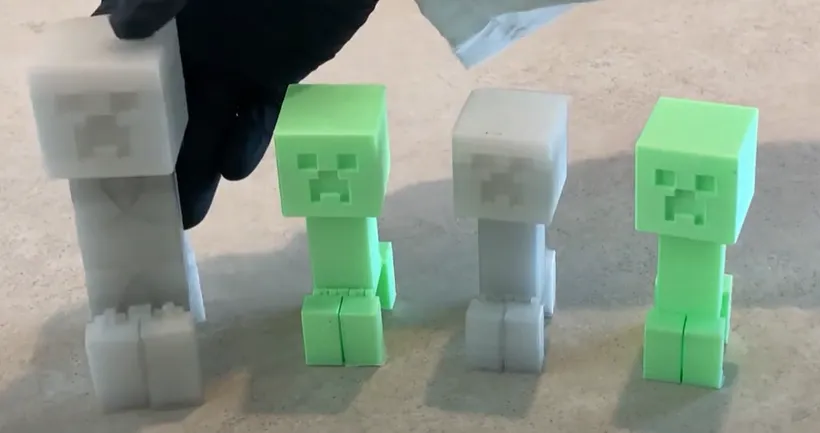 Minecraft Creeper – articulated and regular by Make It Lab