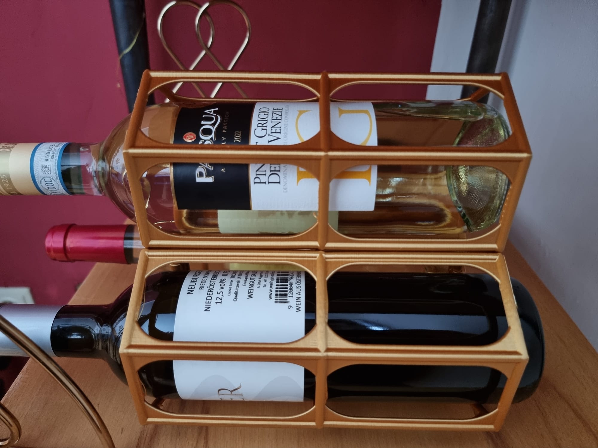 Miniatura 2 do modelo 3D modular hexagonal Wine shelf