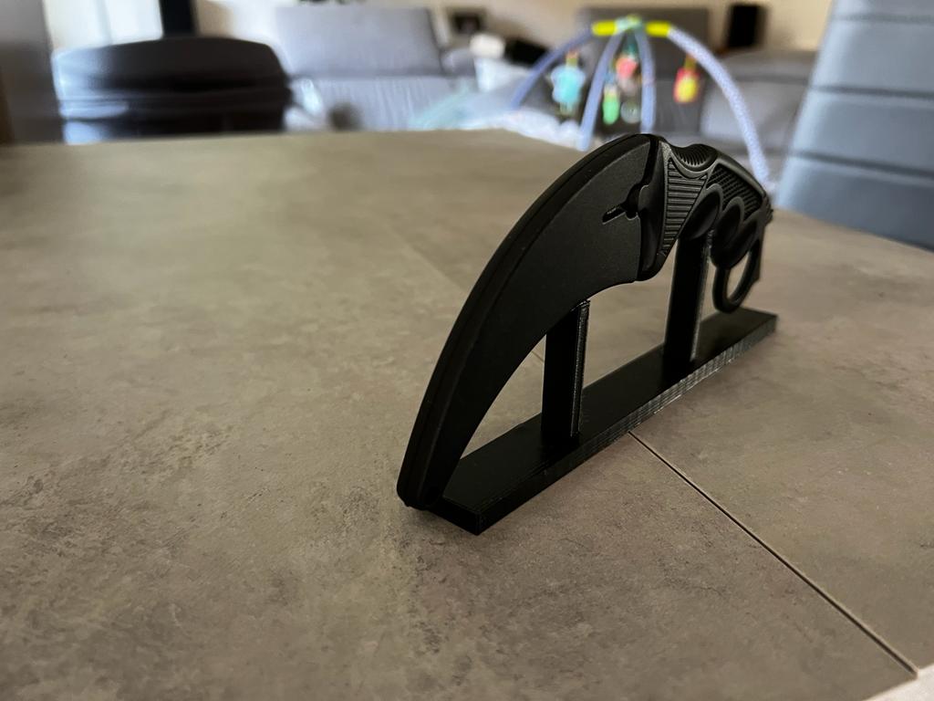 Karambit Holder