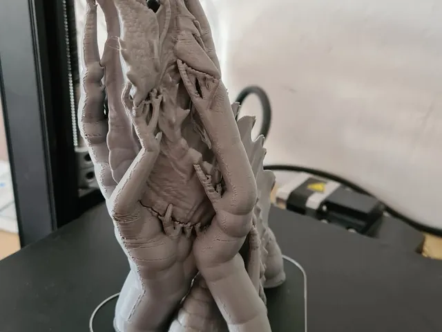 Dragon Drogon bust on the wall base