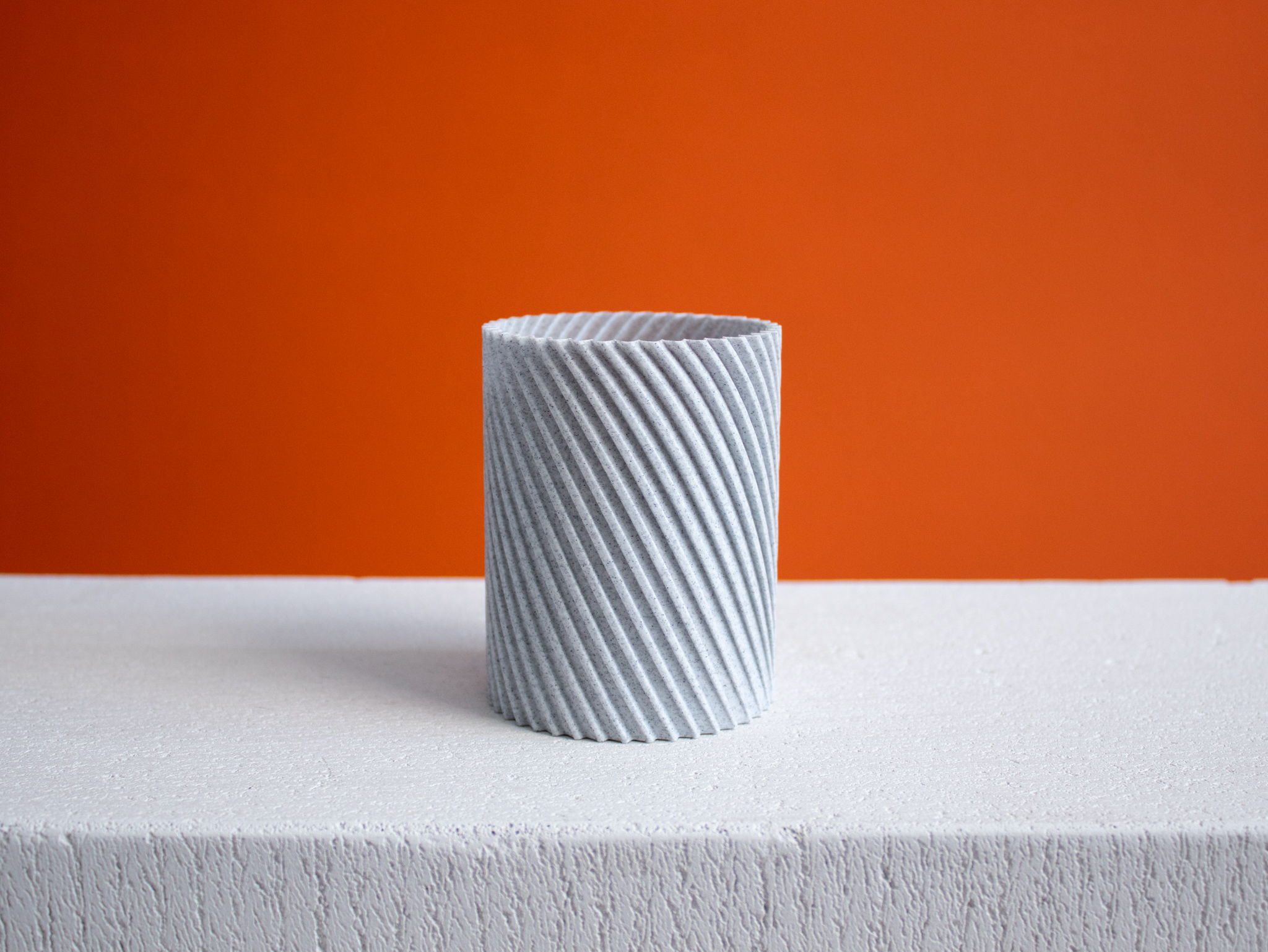 twisted-pencil-cup-by-slimprint-download-free-stl-model-printables