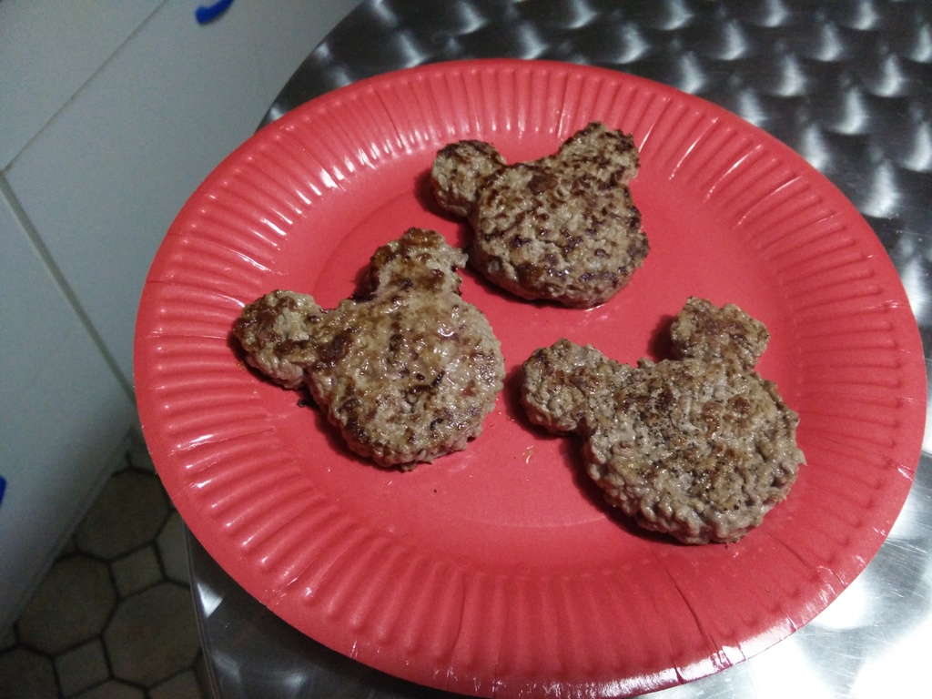 steak haches aux grande oreilles