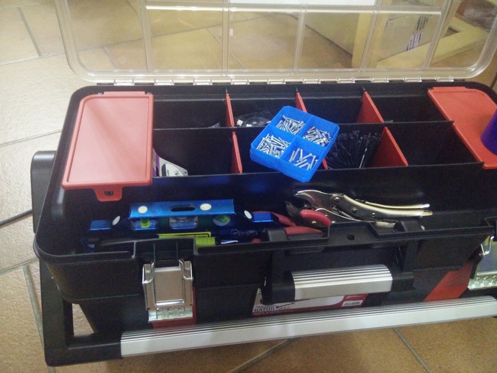 casier boite a outils