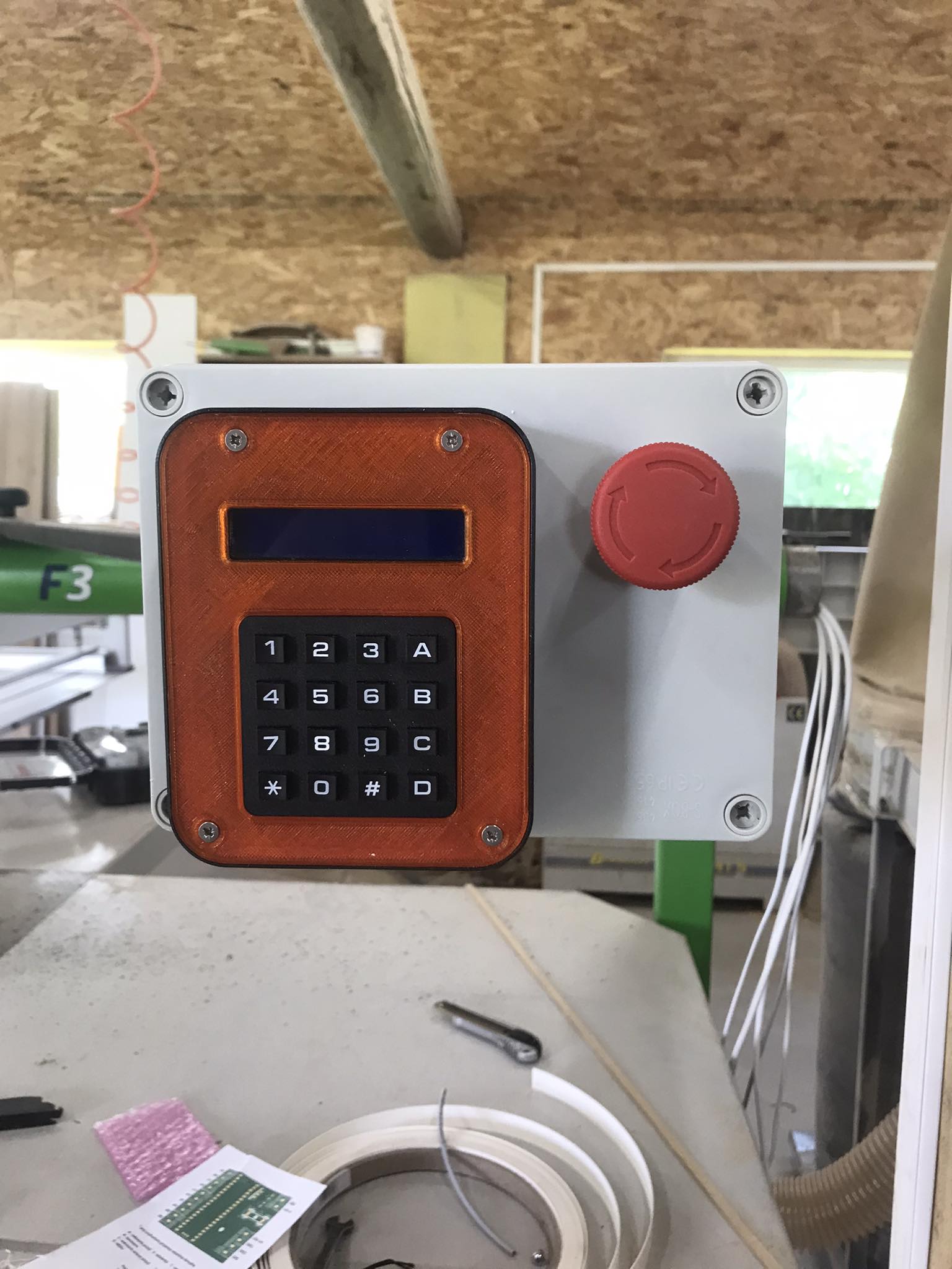 Arduino panel for 16x2 display and 4x4 keypad by Konrad Hryniewicki ...