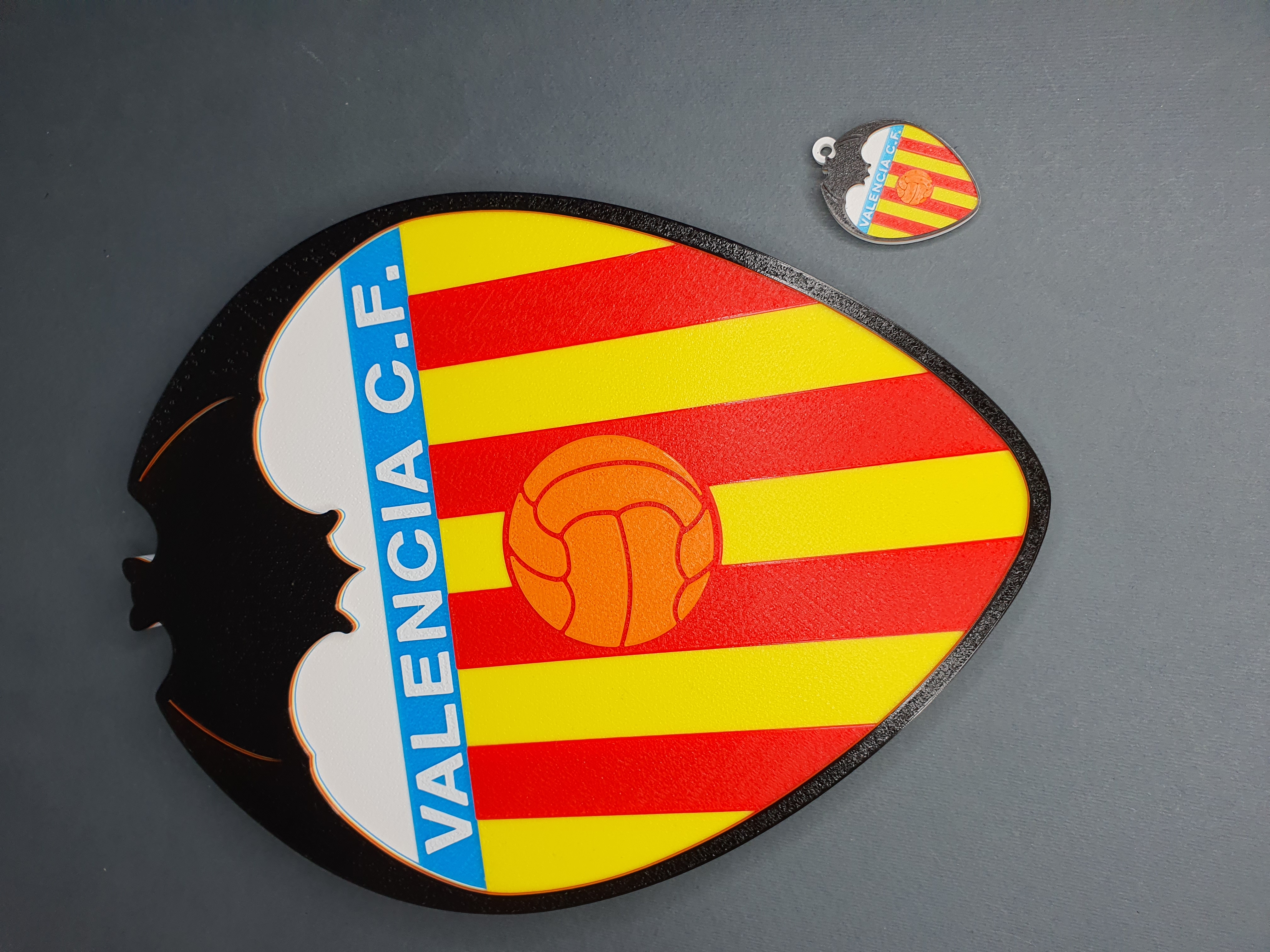 VALENCIA F.C. LOGO + KEYCHAIN