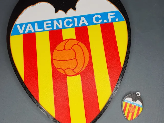 VALENCIA F.C. LOGO + KEYCHAIN