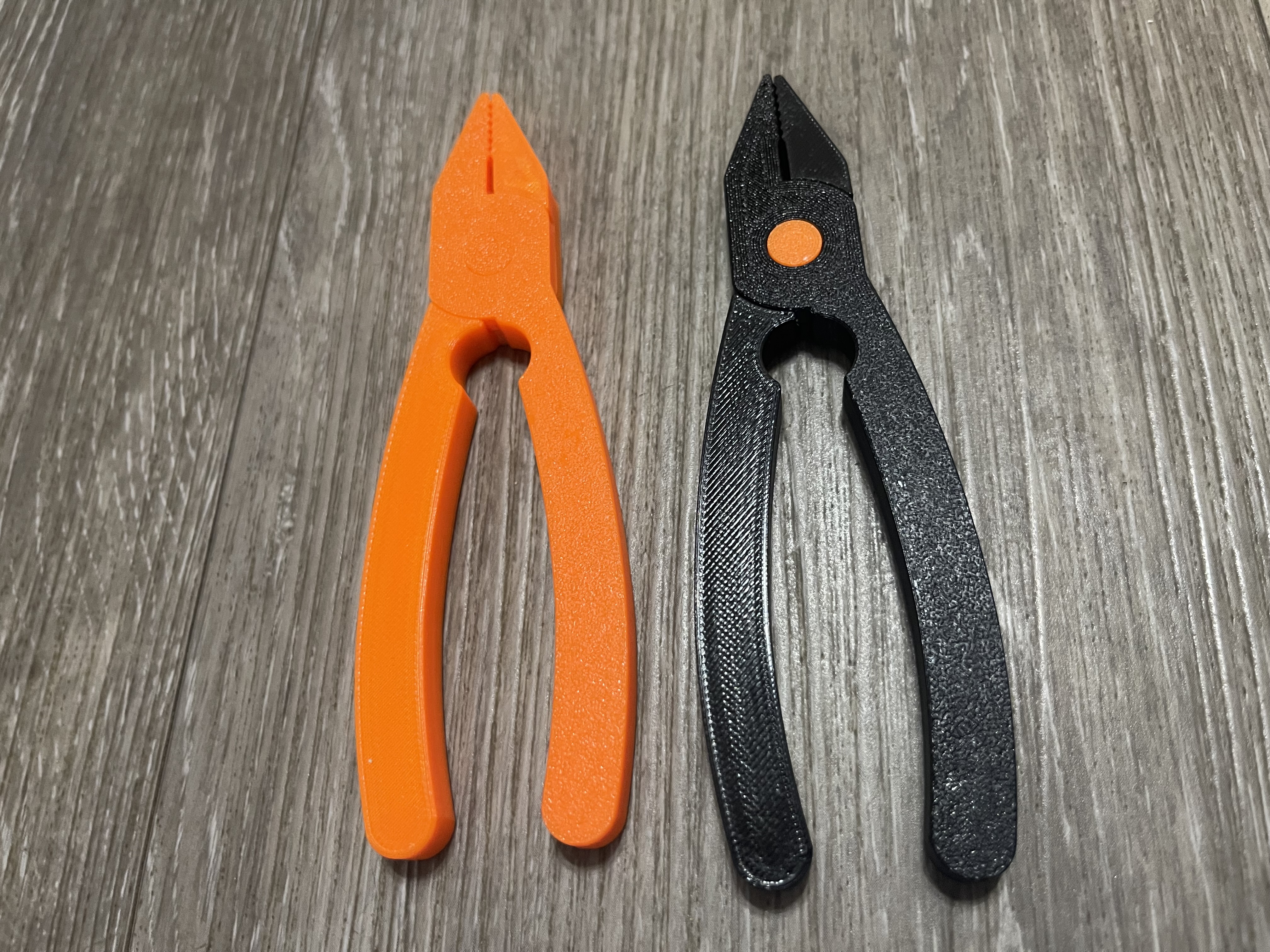 NON-MARRING PLIERS