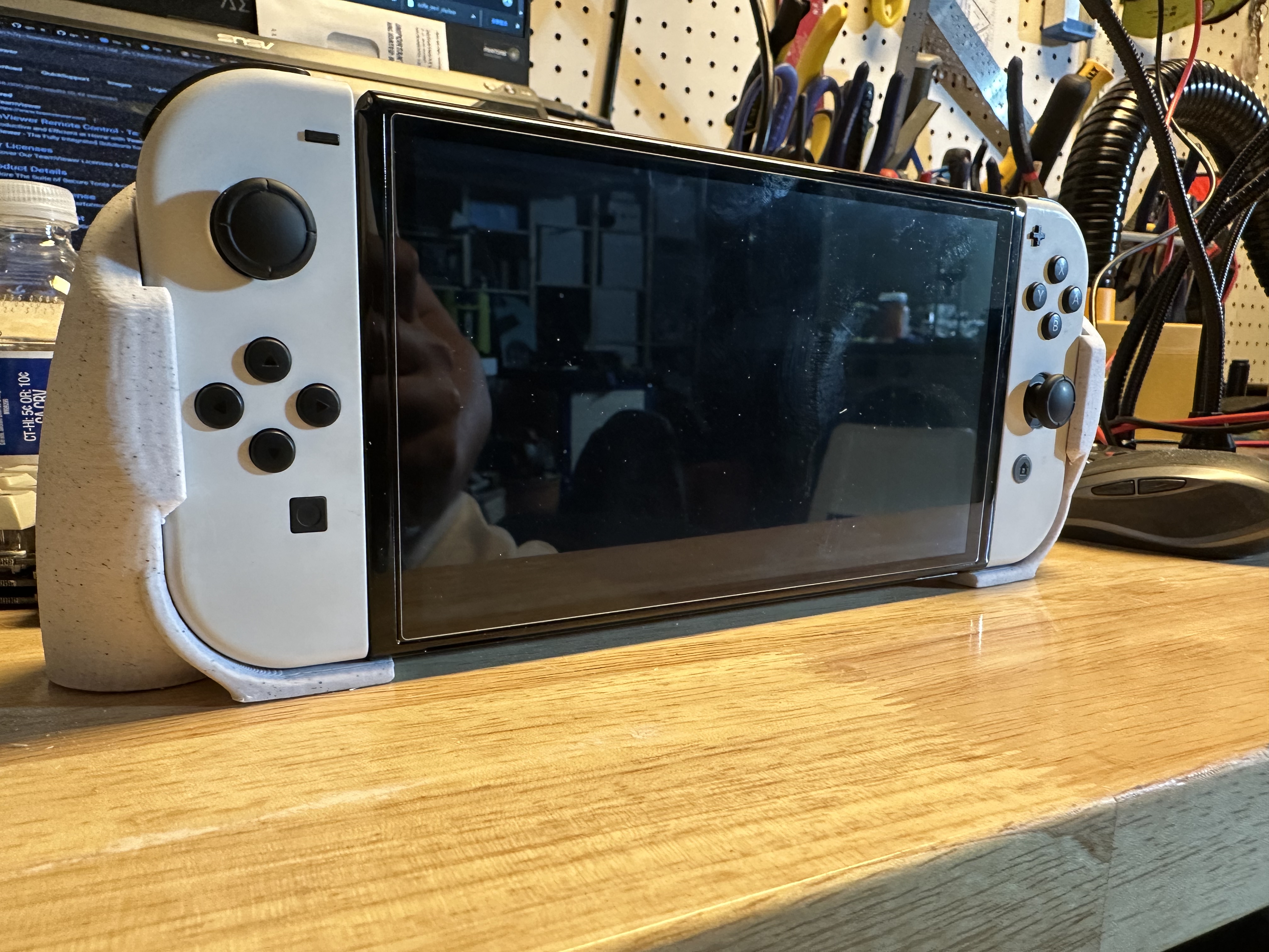 Nintendo Switch OLED handheld mode grip