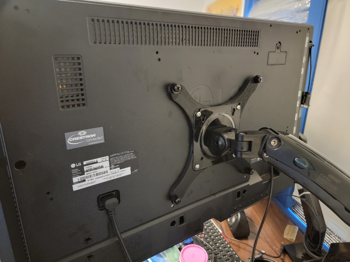 VESA 100mm to 200mm adapter