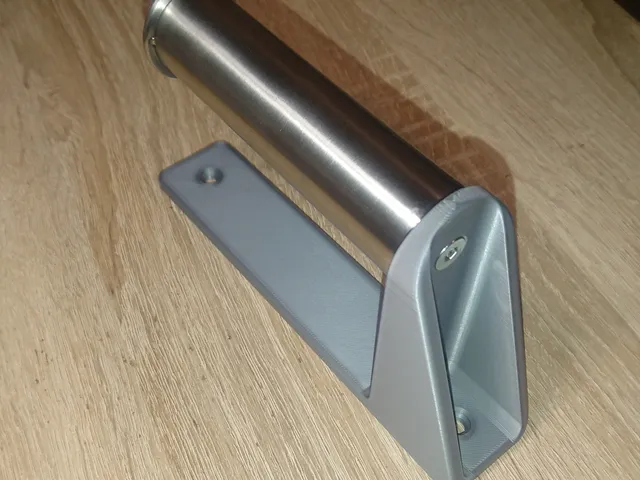 Toilet paper holder