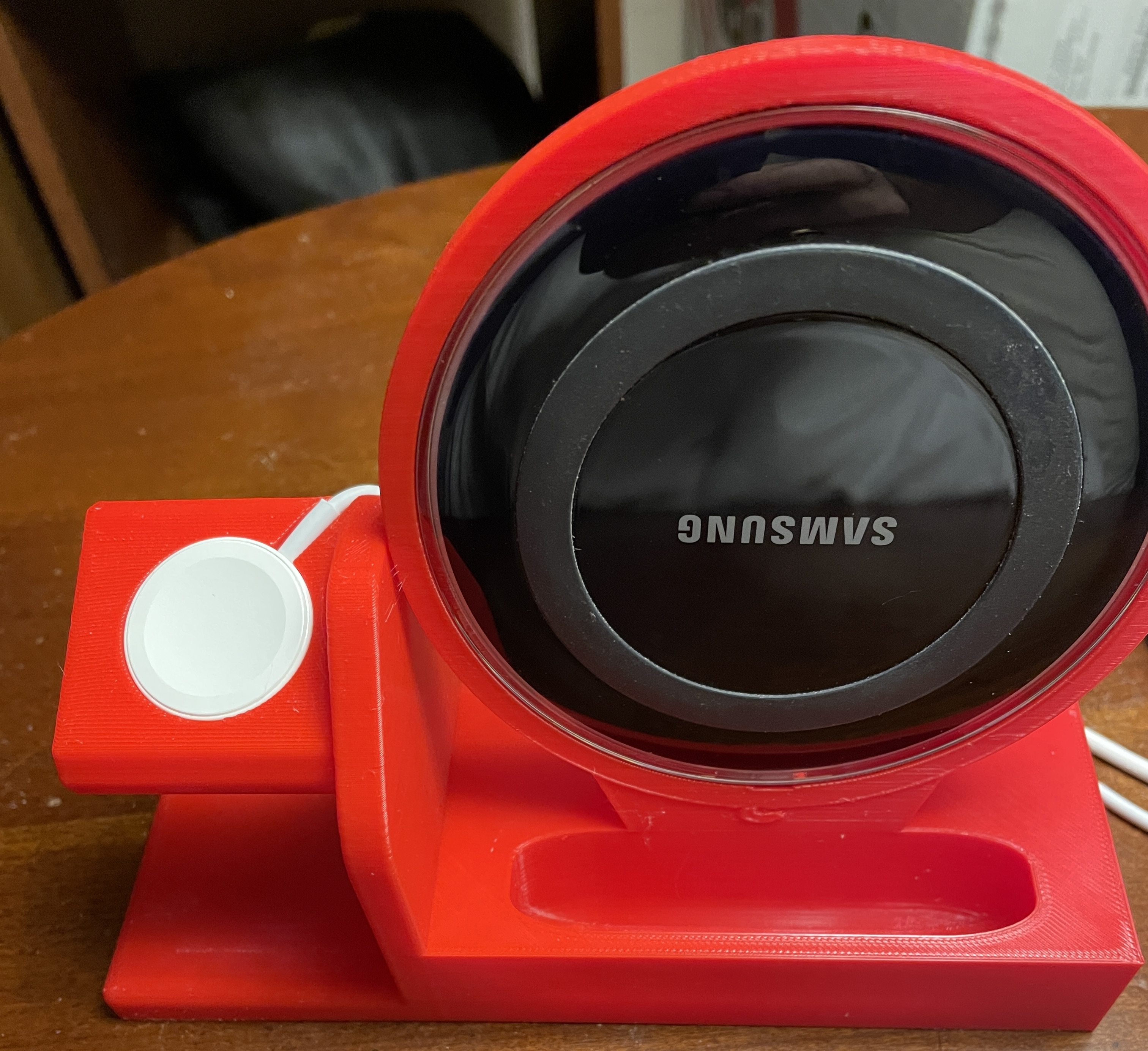 Apple Watch with Samsung PG9201 Charging Station
