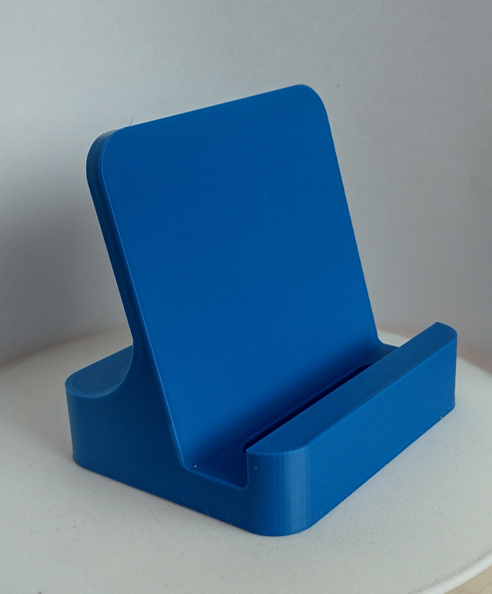 Mobile phone holder by LazyHallie88 | Download free STL model ...