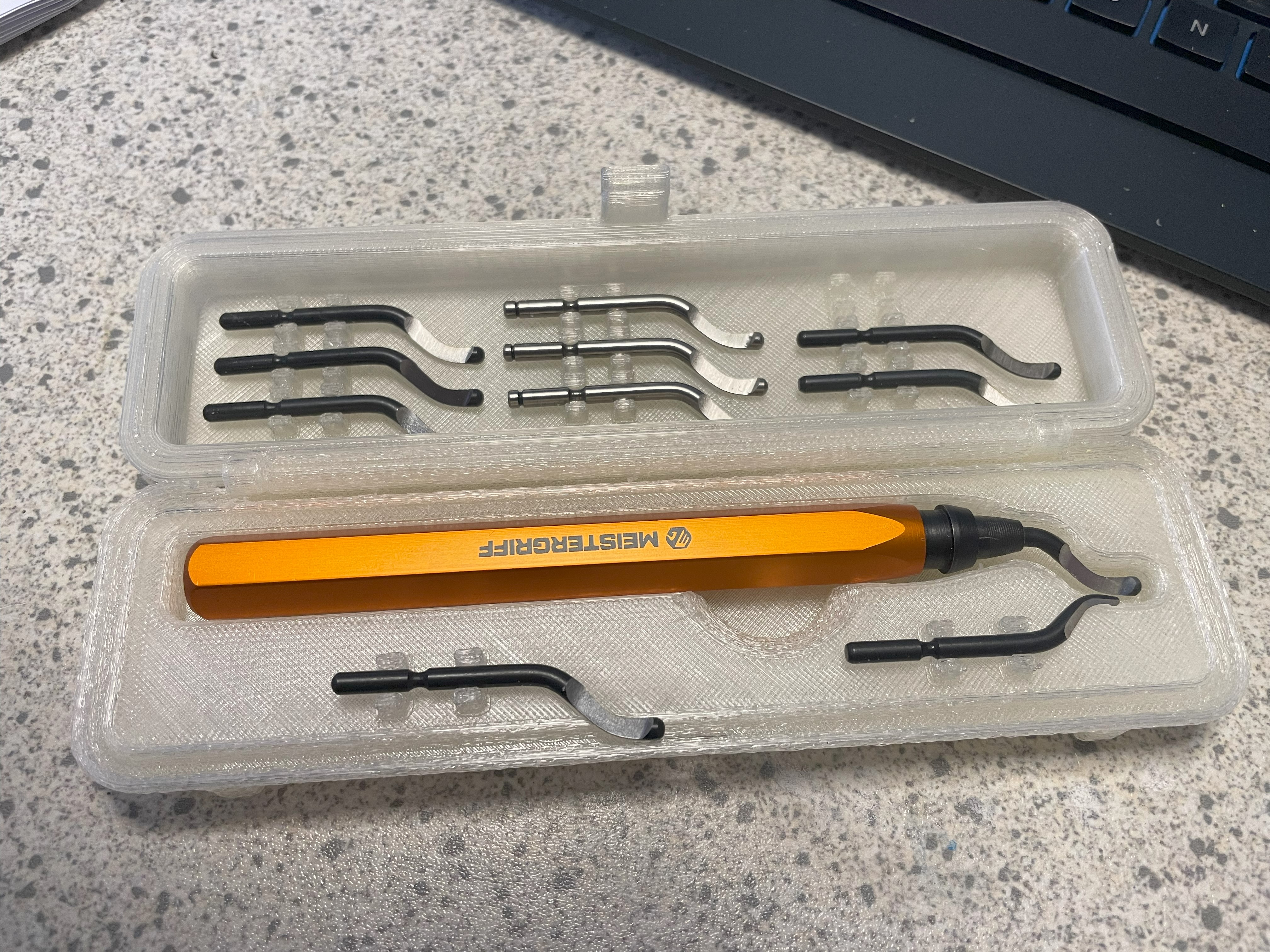 Deburring Toolbox for Meistergriff