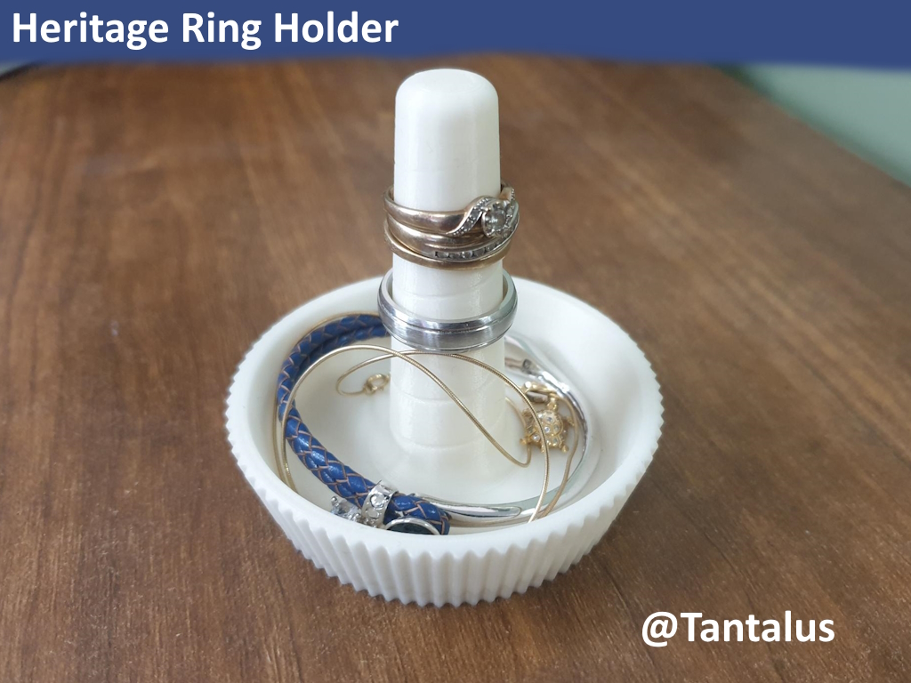 Heritage Ring Holder