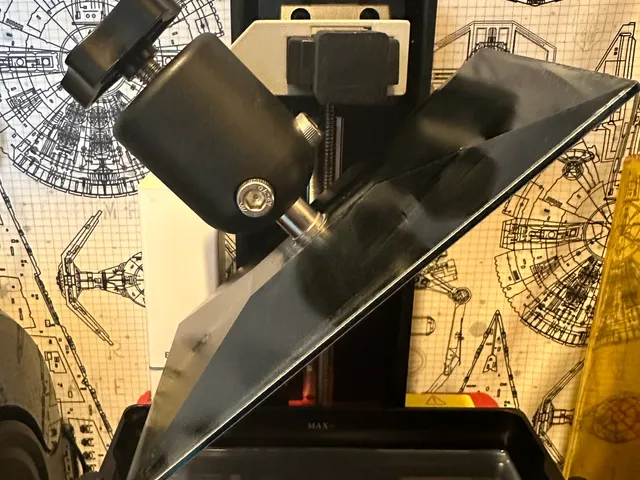 Mars 4 Max and Mars 4 DLP Build Plate Drip Mount