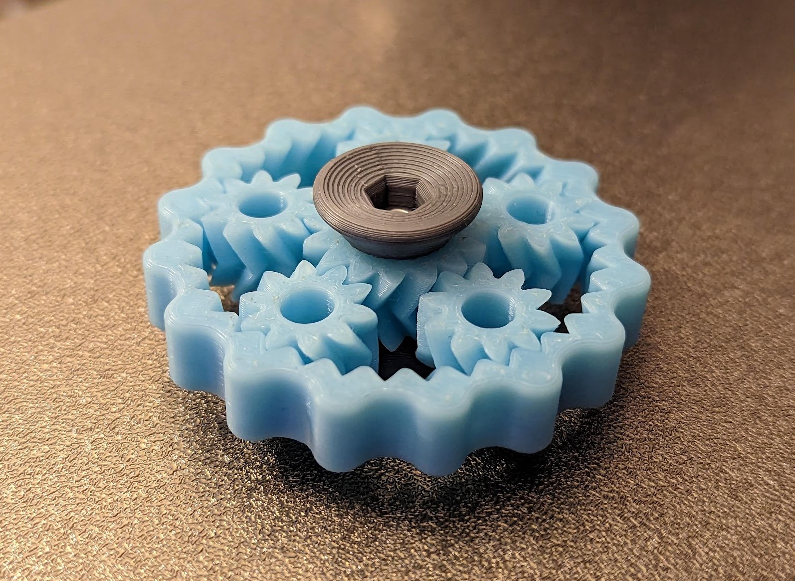 Caps/Holders for Fidget Drive Fidget Herringbone Drive by DON4IR Download free STL