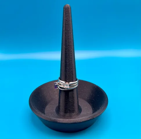 Simple Ring Holder
